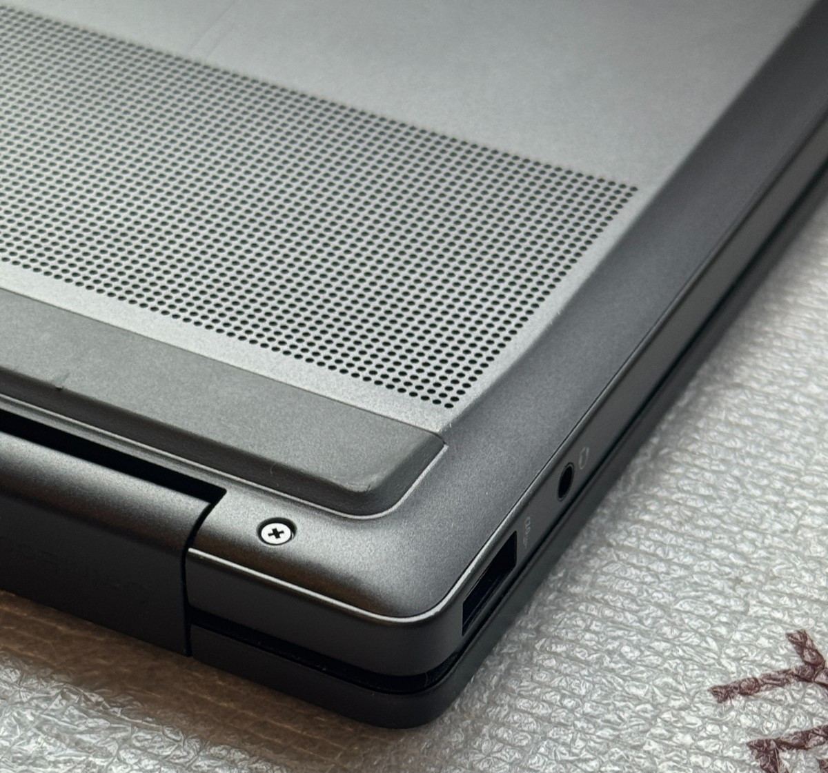 HP Omnibook X Flip 16″ 2K Touch Laptop Ultra 7 256V 16GB 1TB SSD 16-as0023dx Wty