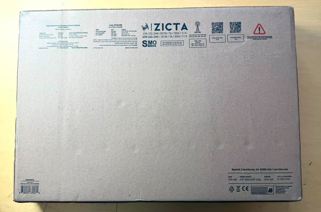 Starlink Standard Kit V4 UTA-232 For Parts Only Dish & Cable No Router As Is