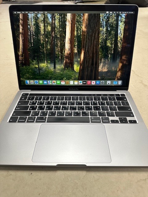 2020 Apple MacBook Pro 13″ 1.4Ghz – Choose Specs – Good Condition