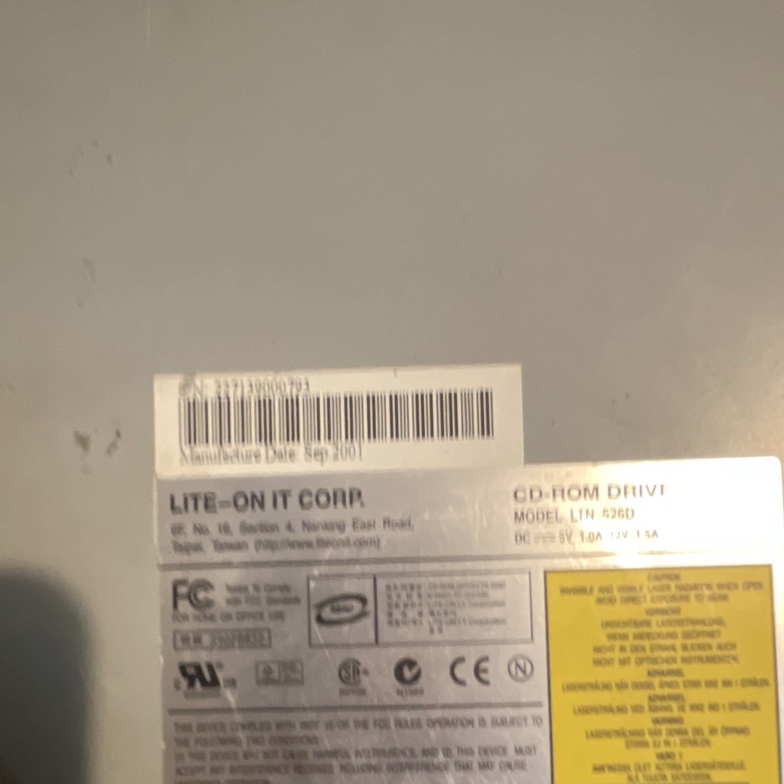 Lite-On LTN-526D 52x IDE Internal CD-ROM Drive PC Desktop
