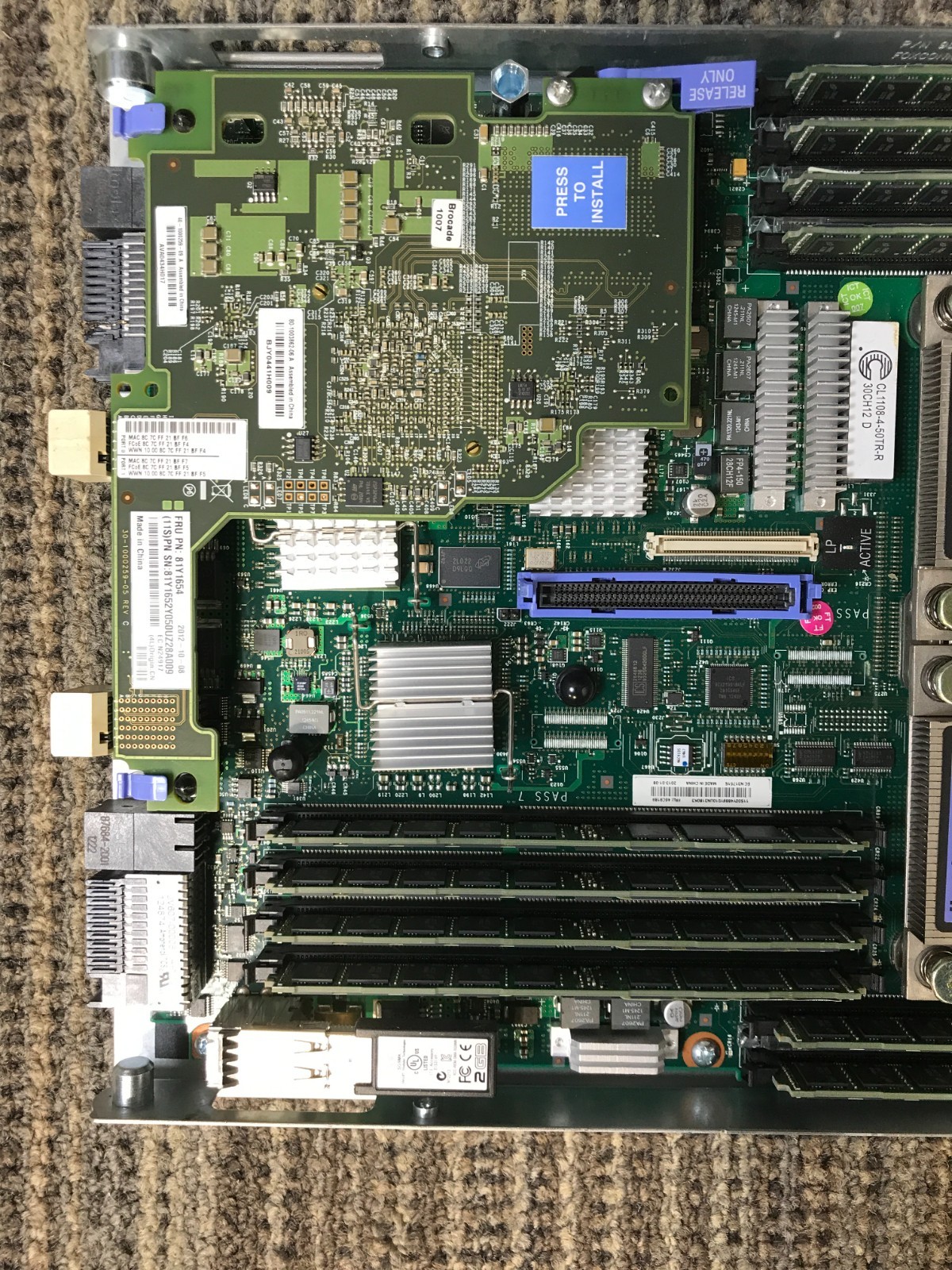 IBM BLADECENTER 7875-AC1 HS23 | 2X XEON E5-2640 128 GB RAM | NO HDDS