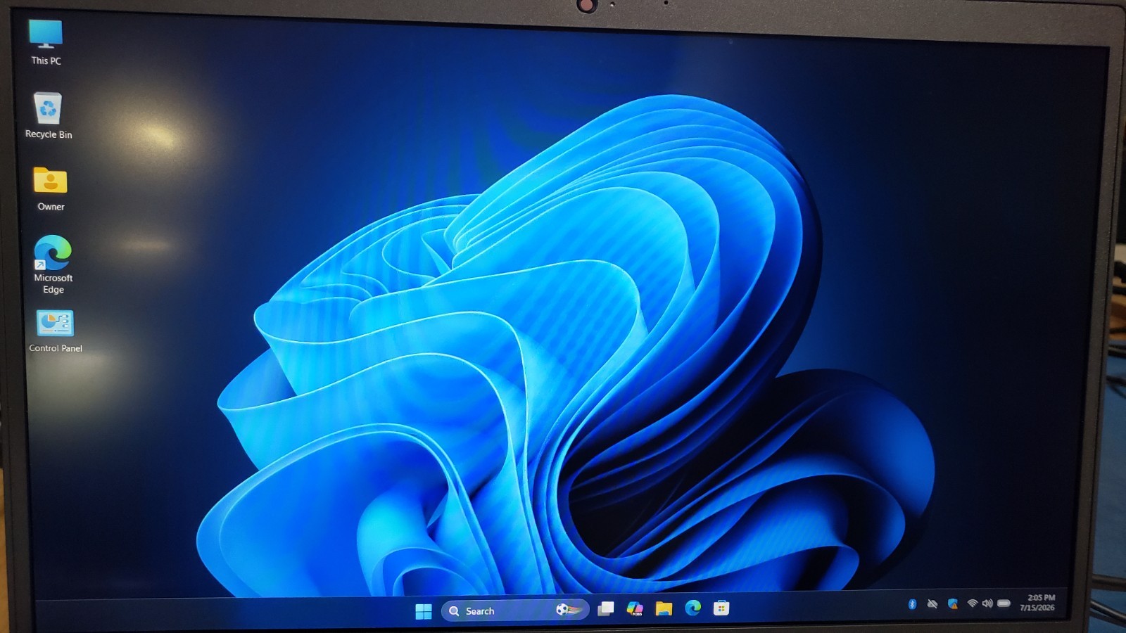 Dell Latitude 3520 Intel Core i7-1165G7 32GB RAM 256 NVME