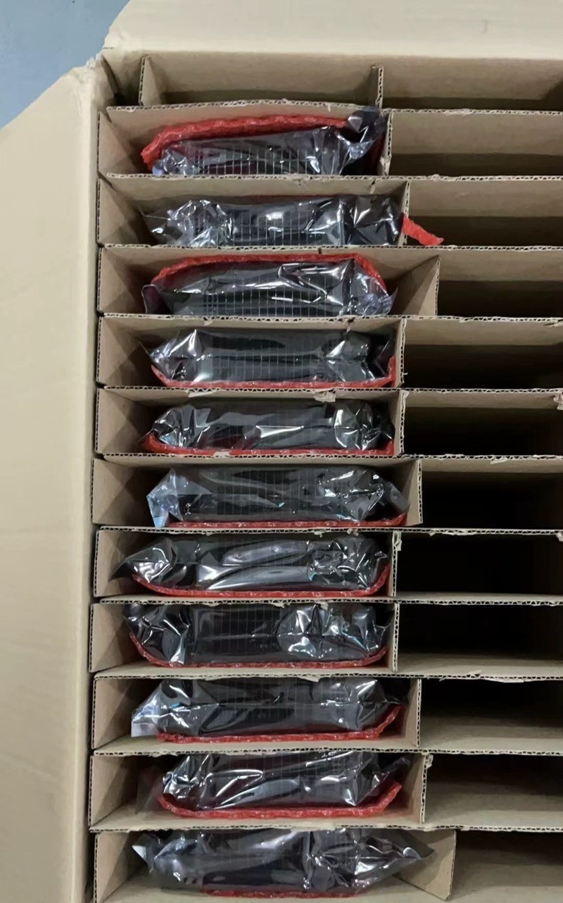 AMD Radeon Instinct MI50 Accelerator Vega 20 16GB HBM2 PCIe 4.0 x16 for AI