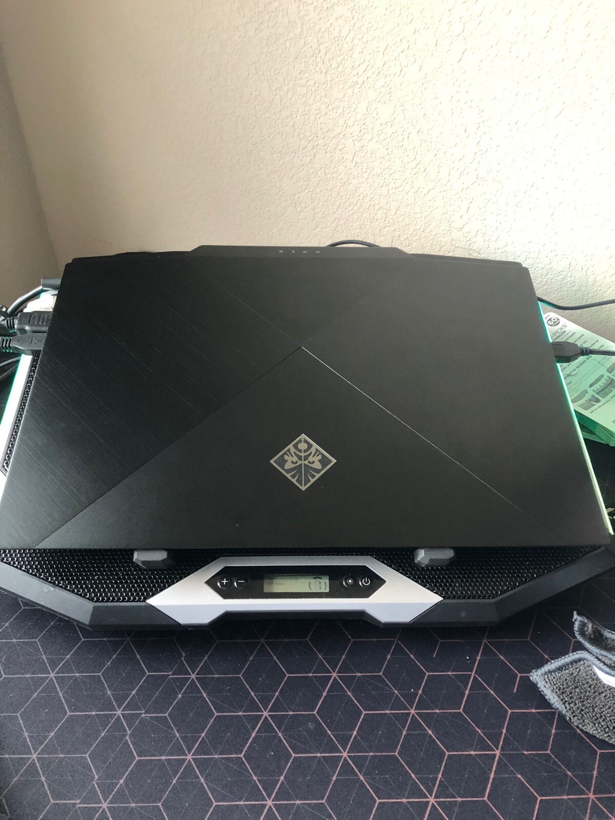 gaming laptop by hp omen Intel(R) Core(TM) i7-9750H CPU Graphic Card RTX 2080 8G