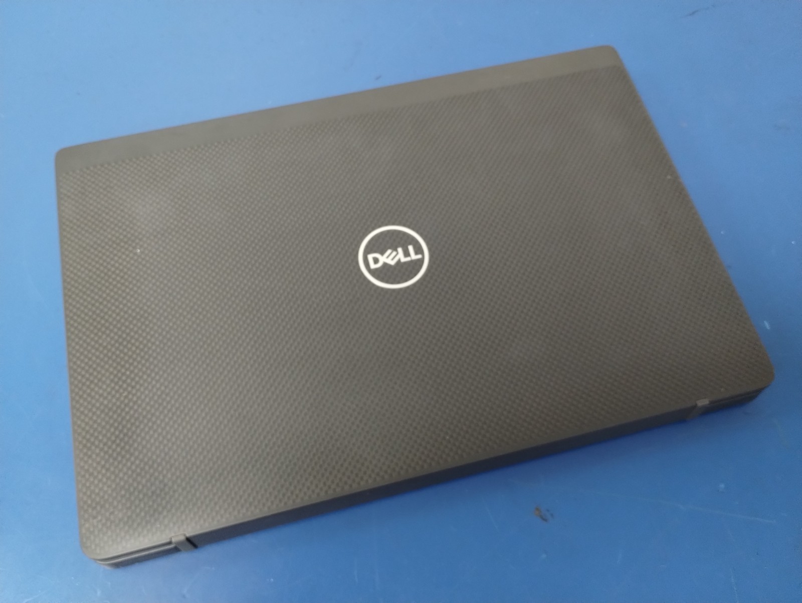 DELL LATITUDE 7400, Intel Core i7-8665U, 1.90 GHz, 16 GB RAM, 256 GB M.2