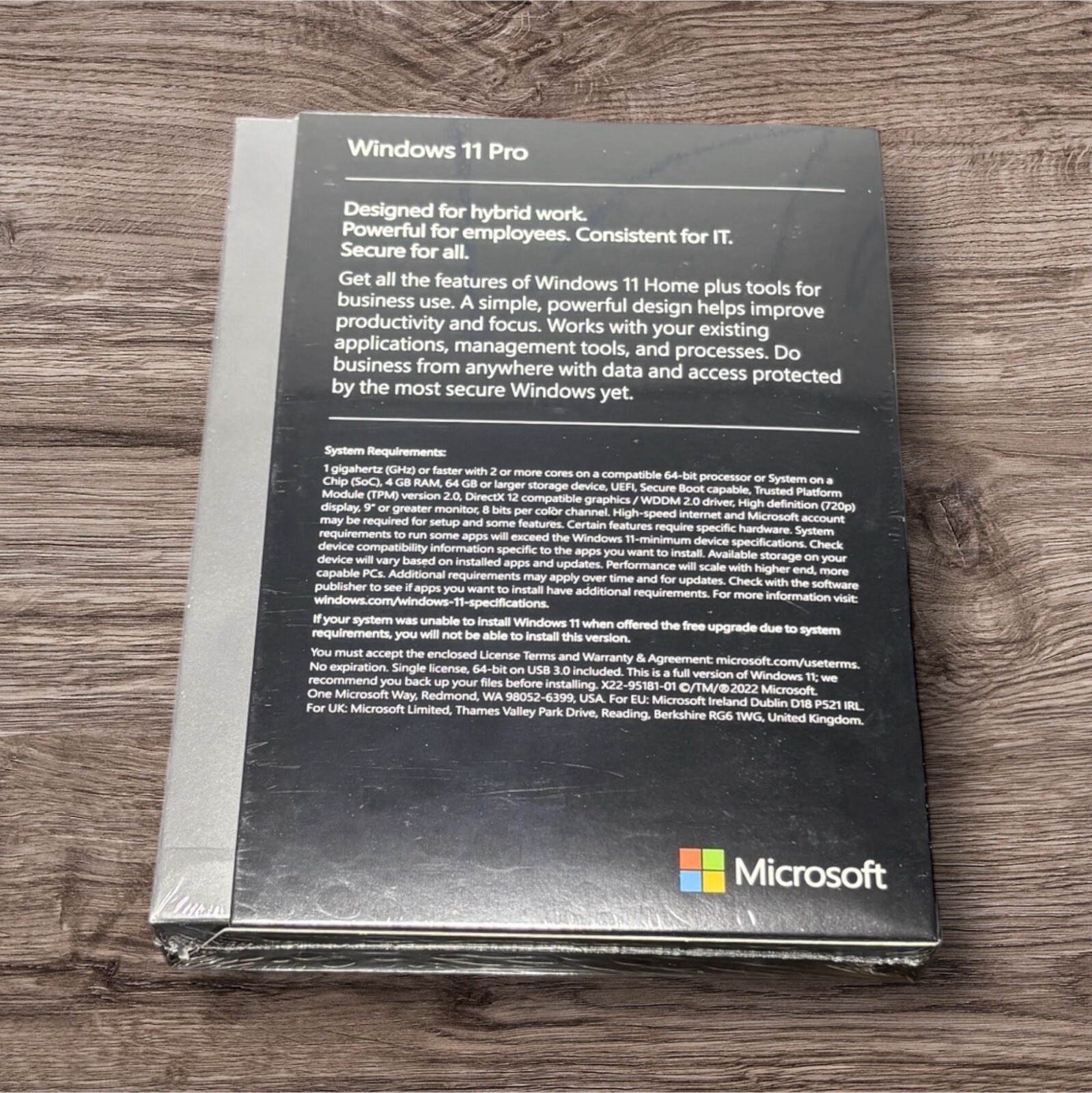 Sealed Microsoft Windows 11 Pro USB Flash Drive Hardware OEM Software Retail Box