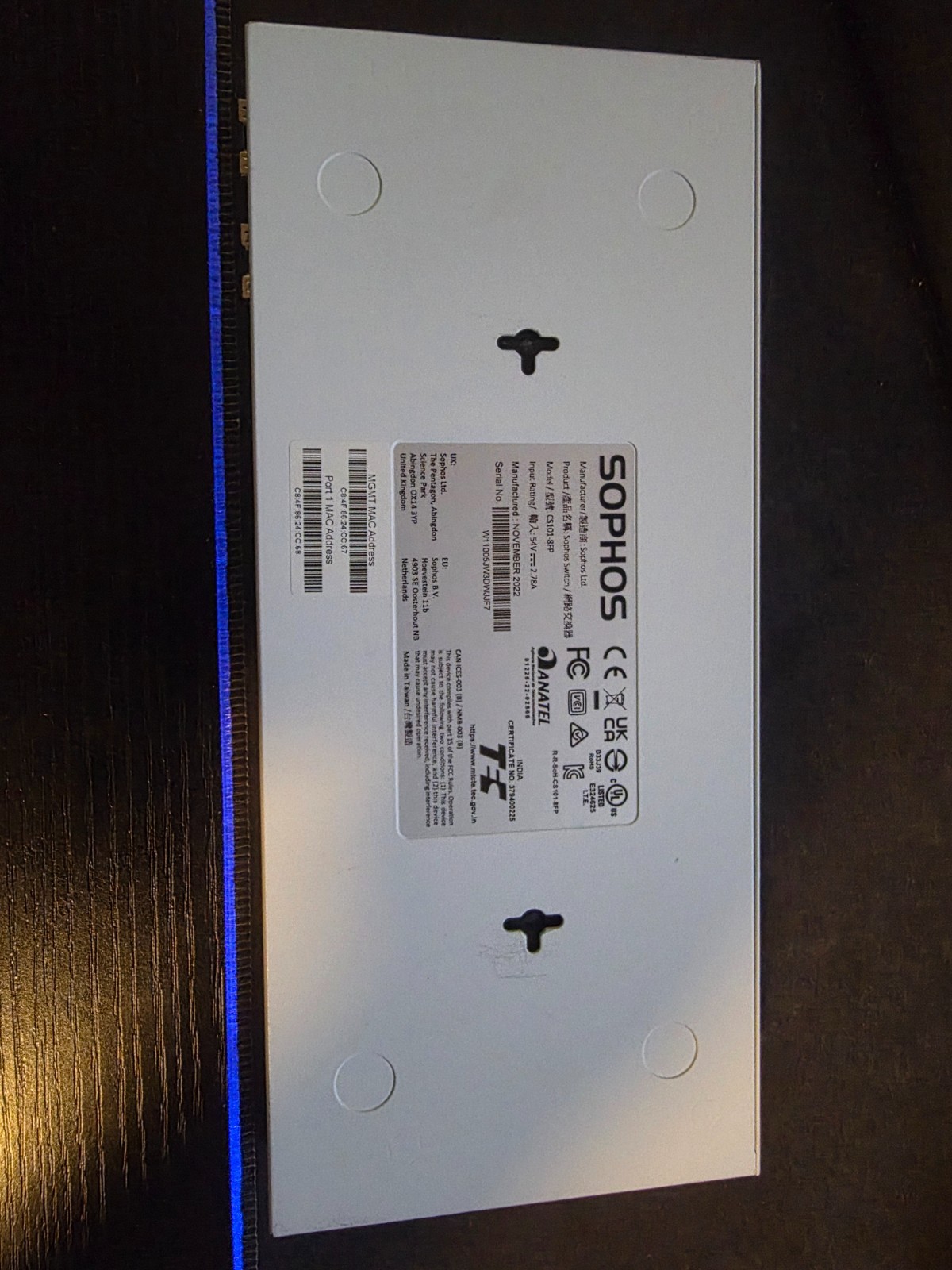 Sophos CS101-8FP 8-Port Network Switch