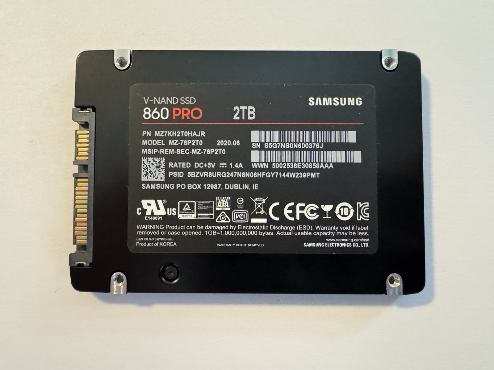 Samsung 860 Pro 2TB Internal 2.5 inch (MZ-76P2T0) Solid State Drive