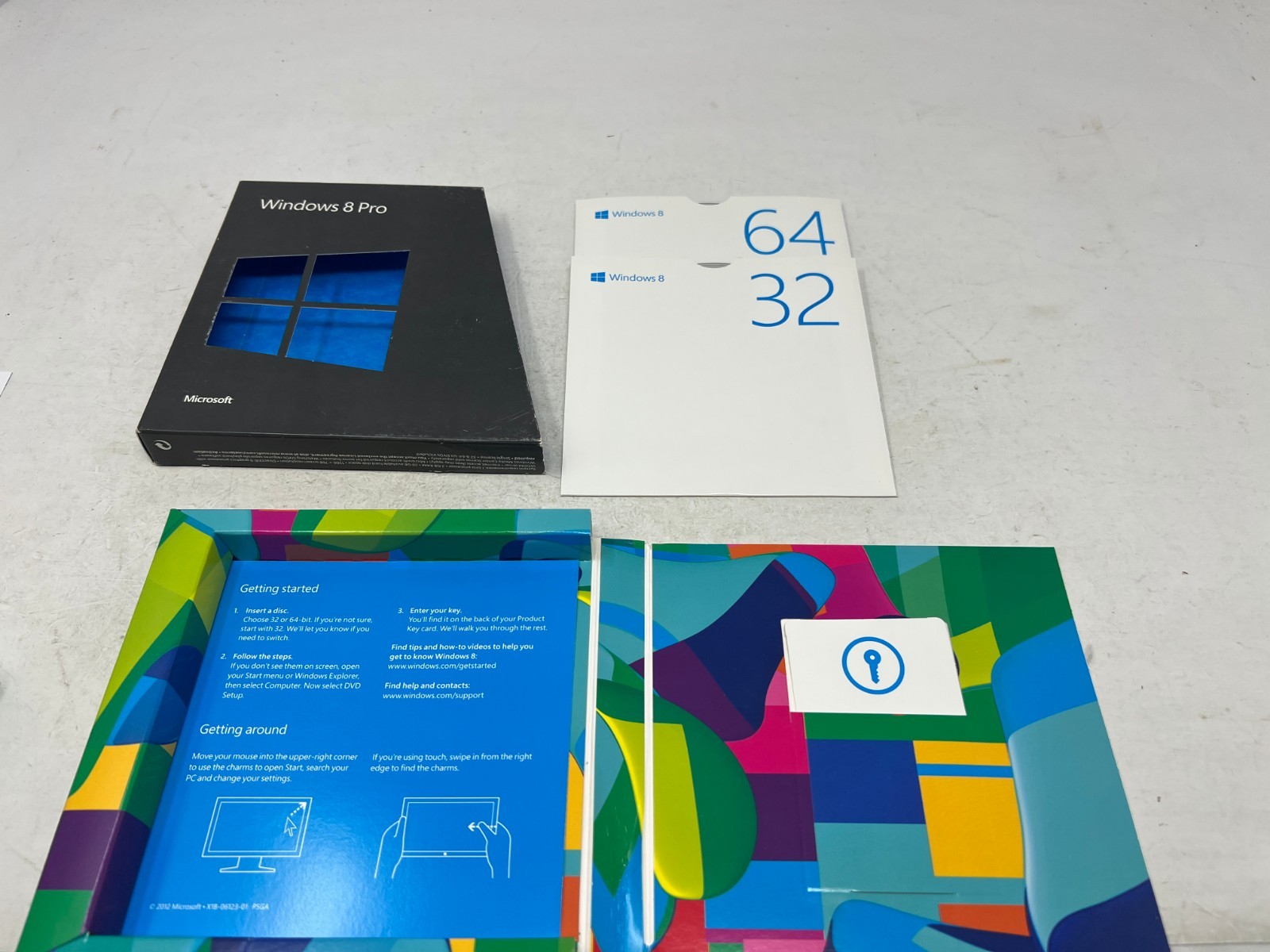 Microsoft Windows 8 Pro Upgrade for PC 32 64 Bit DVD box Professional 2 discs