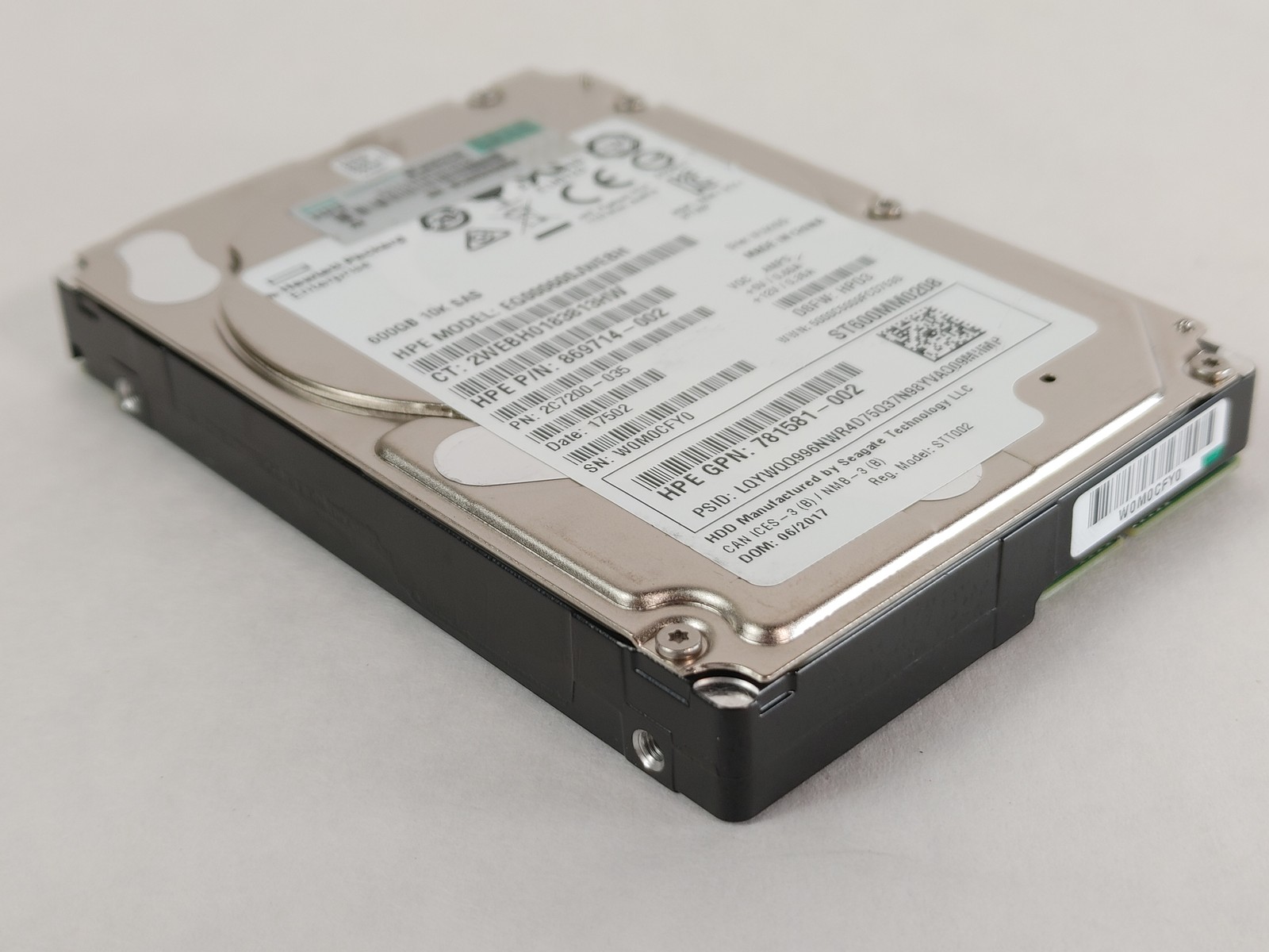 Lot of 2 Seagate HP ST600MM0208 600 GB SAS 3 2.5 in 10K Enterprise Hard Drive