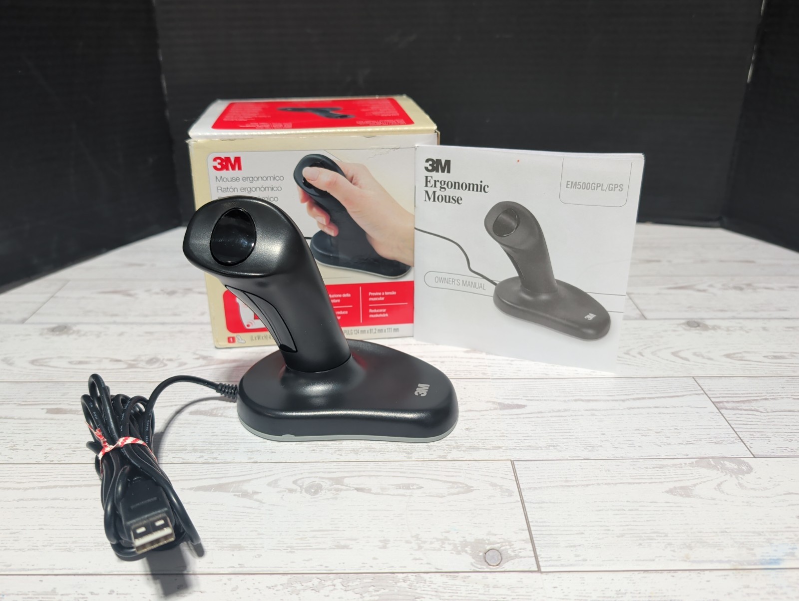 3M Ergonomic Optical Mouse EM500GPL Wired Black Vertical Mouse Tested Working