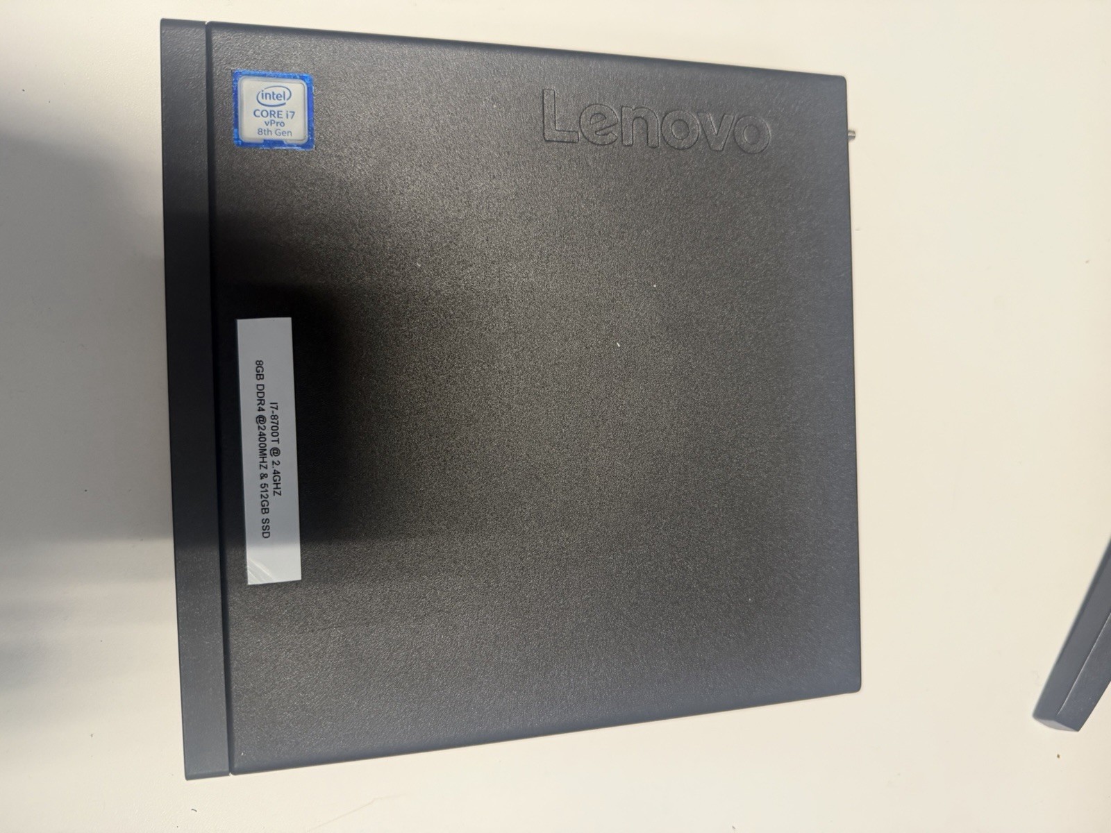 Lenovo ThinkCentre M920q Tiny — i7-8700T / 8GB (2400) / 512GB SSD