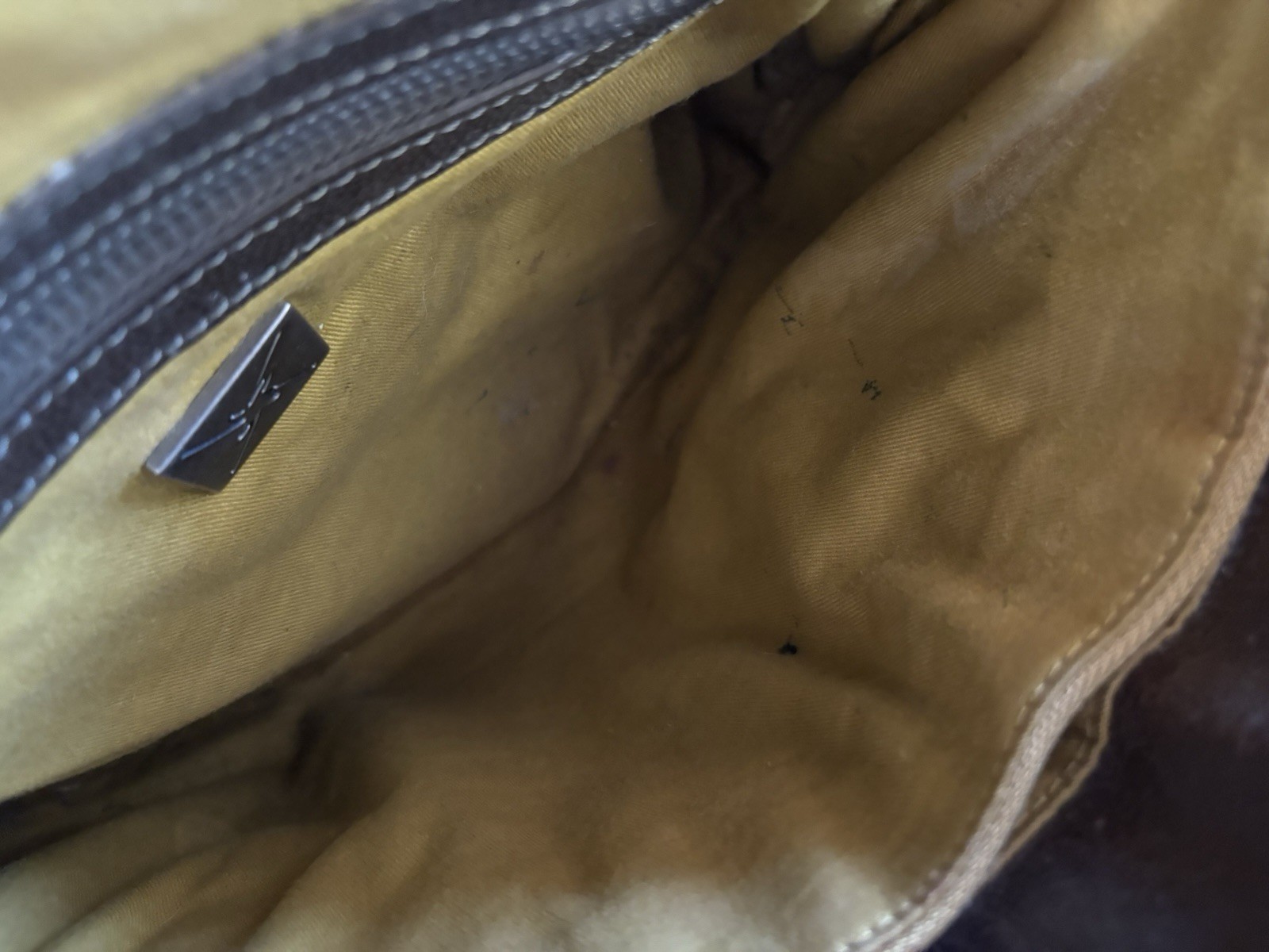 NM 100L Vintage Leather Shoulder Bag Messenger Briefcase Computer Bag Business