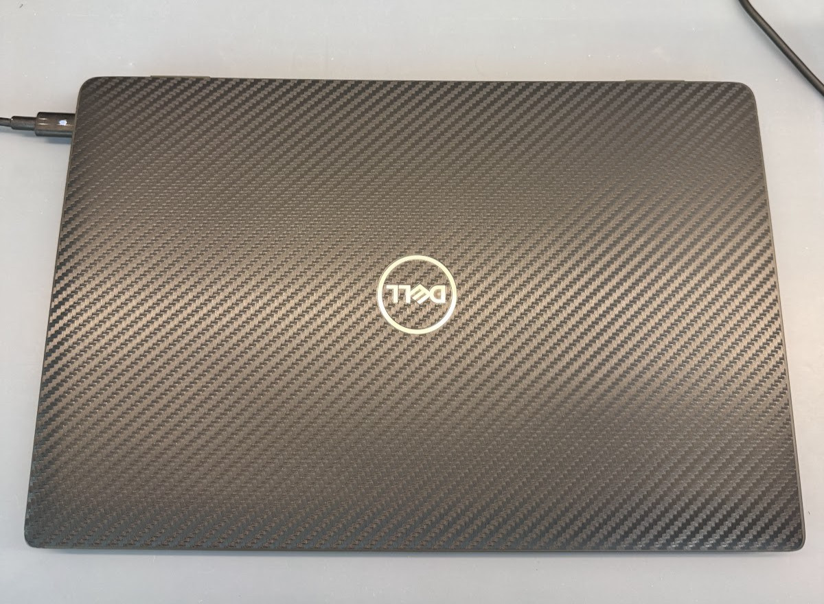 Dell Latitude 7420 14″ Intel Core i7-1185G7 256GB SSD 16GB RAM WINDOWS 11 C READ