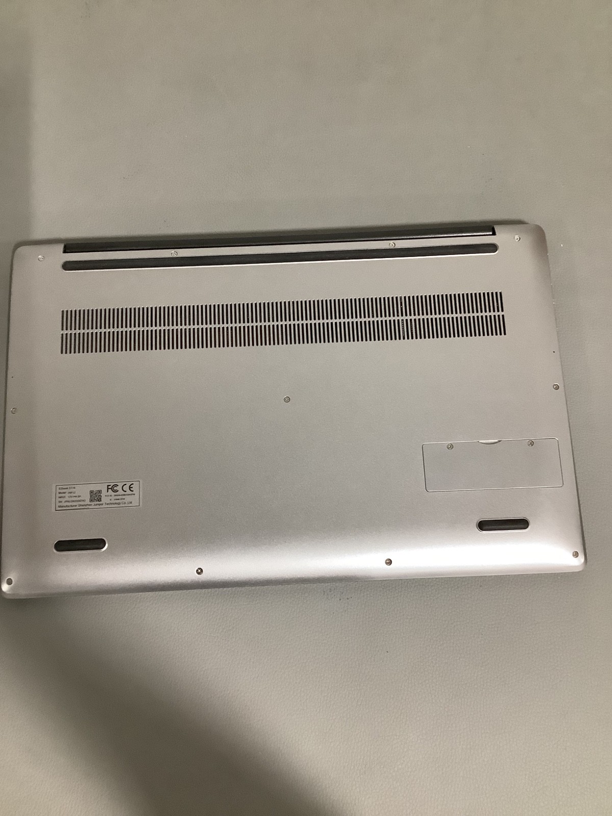 Jumper EZbook S7Hi JNF12 15.6in Laptop 128GB+512GB (JPNLDAD330742)