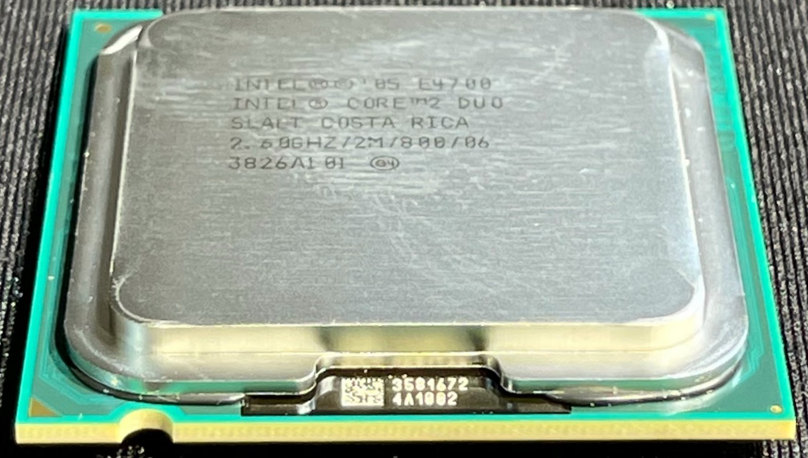 Intel Core 2 Duo E4700 @ 2.6GHz Processor / 2MB/800FSB/LGA 775 / SLALT / Y933C