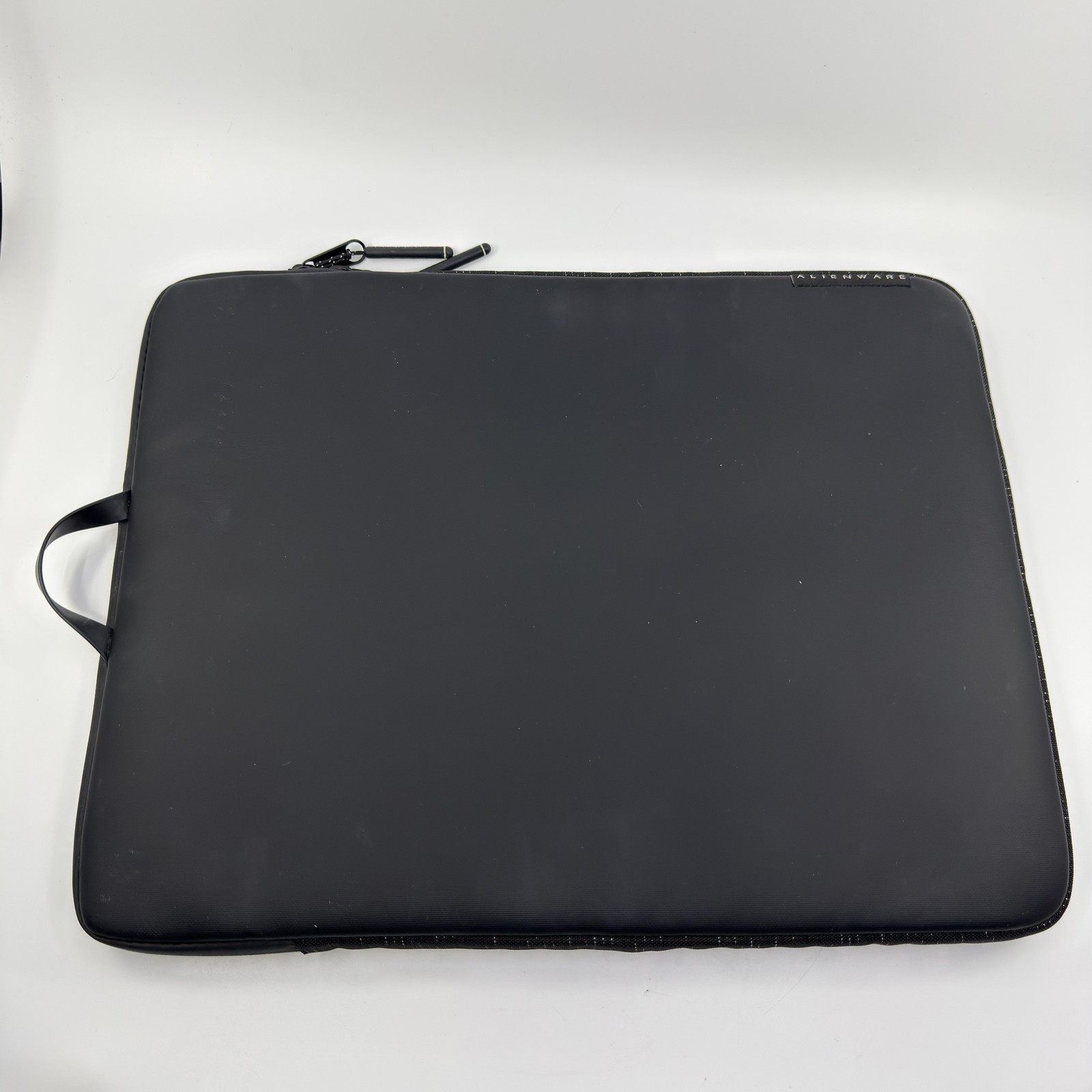 Alienware Laptop Sleeve Case Black Padded Zippered Handle AW1523 1280UK Gaming