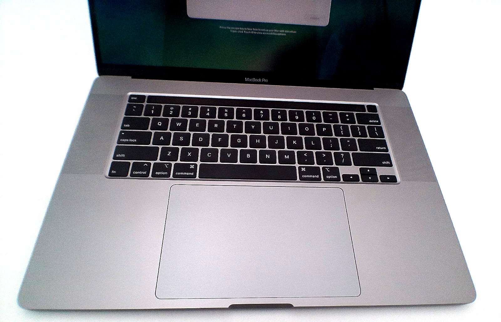APPLE MACBOOK PRO A2141 16-INCH, 2019, i9-9980HK, 16GB, 1TB, 91% Battery