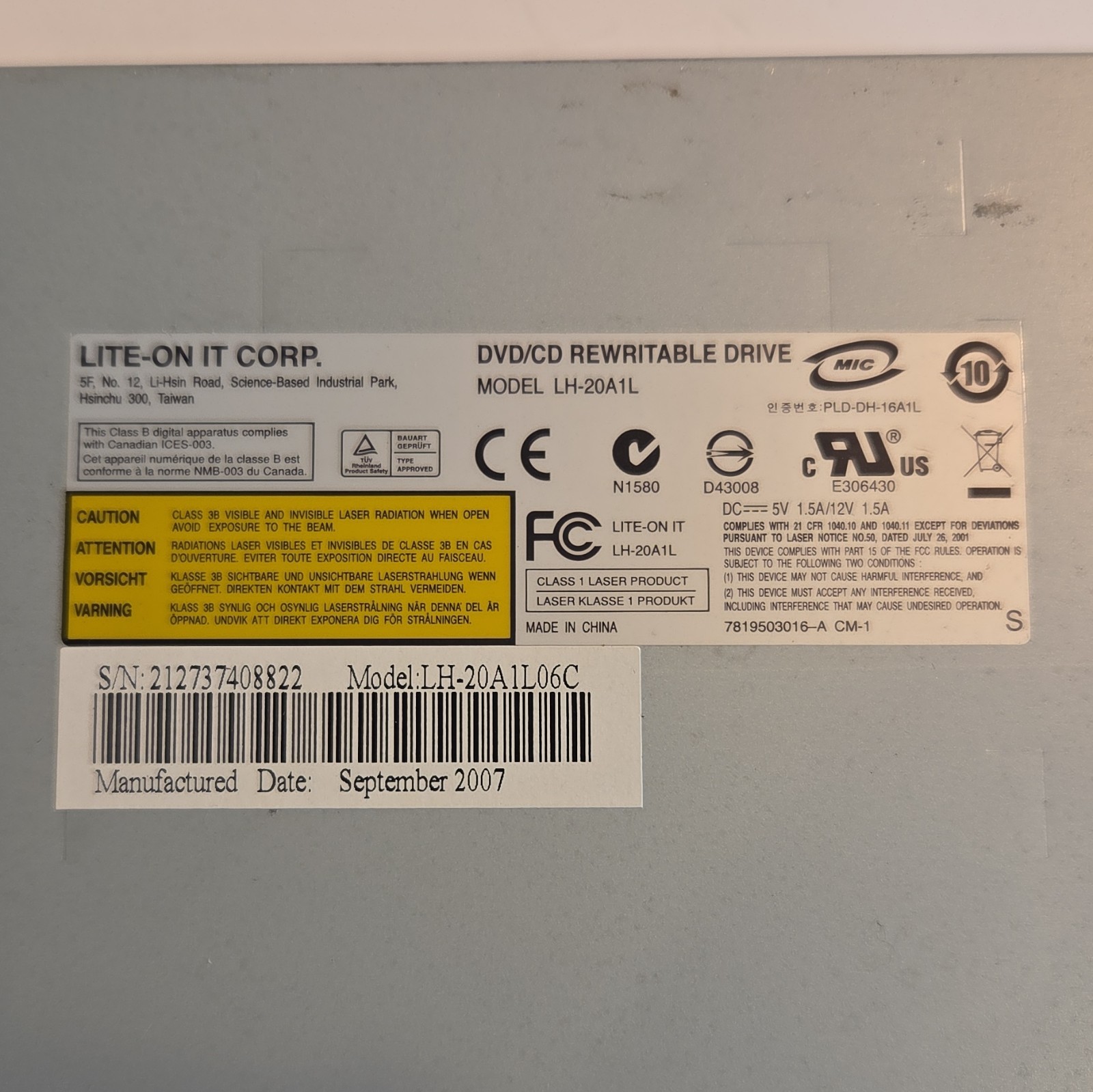 Lite-On LH-20A1L Lightscribe DVD RW Dual Layer Internal SATA Optical Drive Used