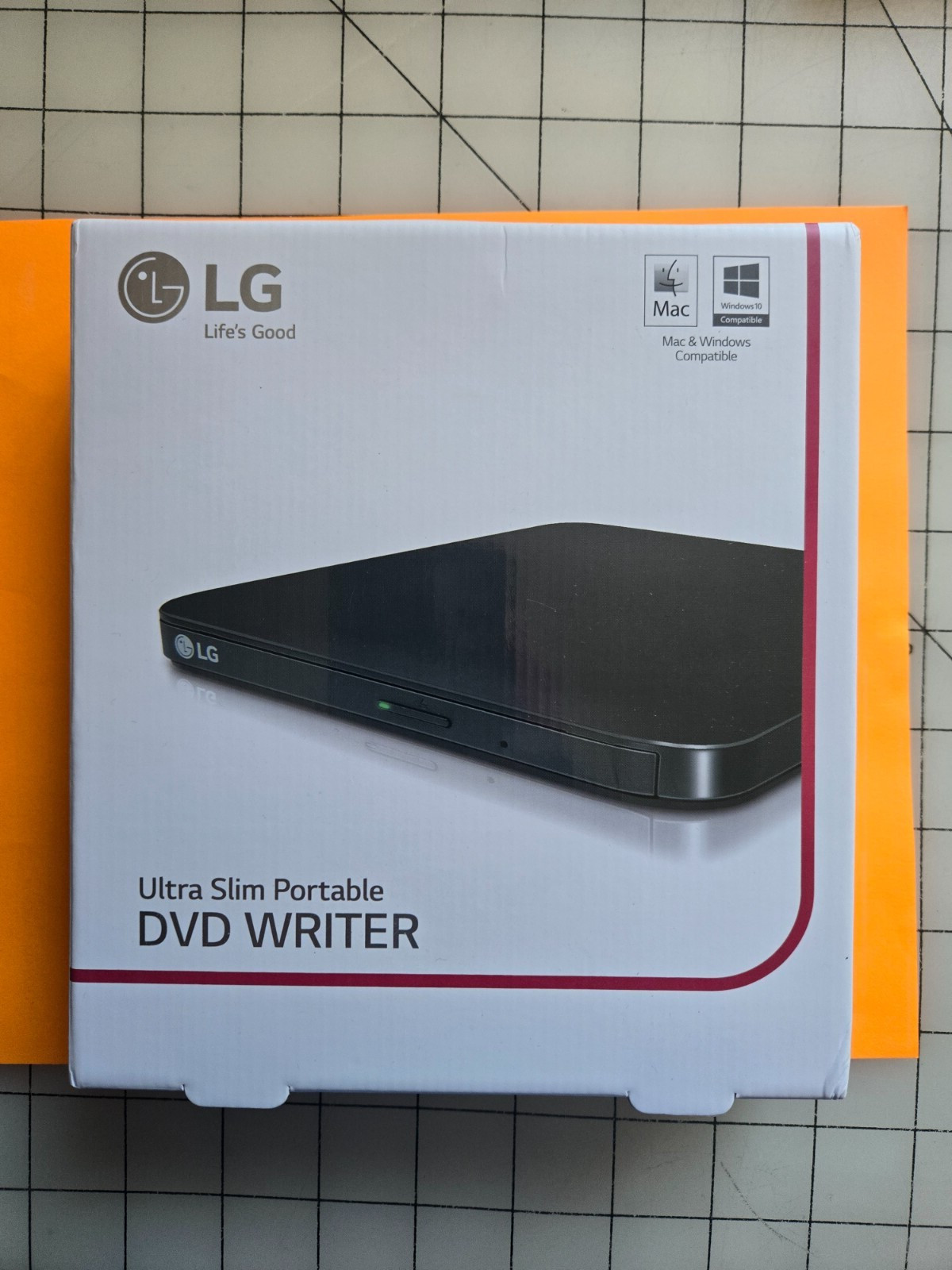 LG SP80NB80 Black USB 2.0 Ultra Slim Portable 8x External DVD Writer