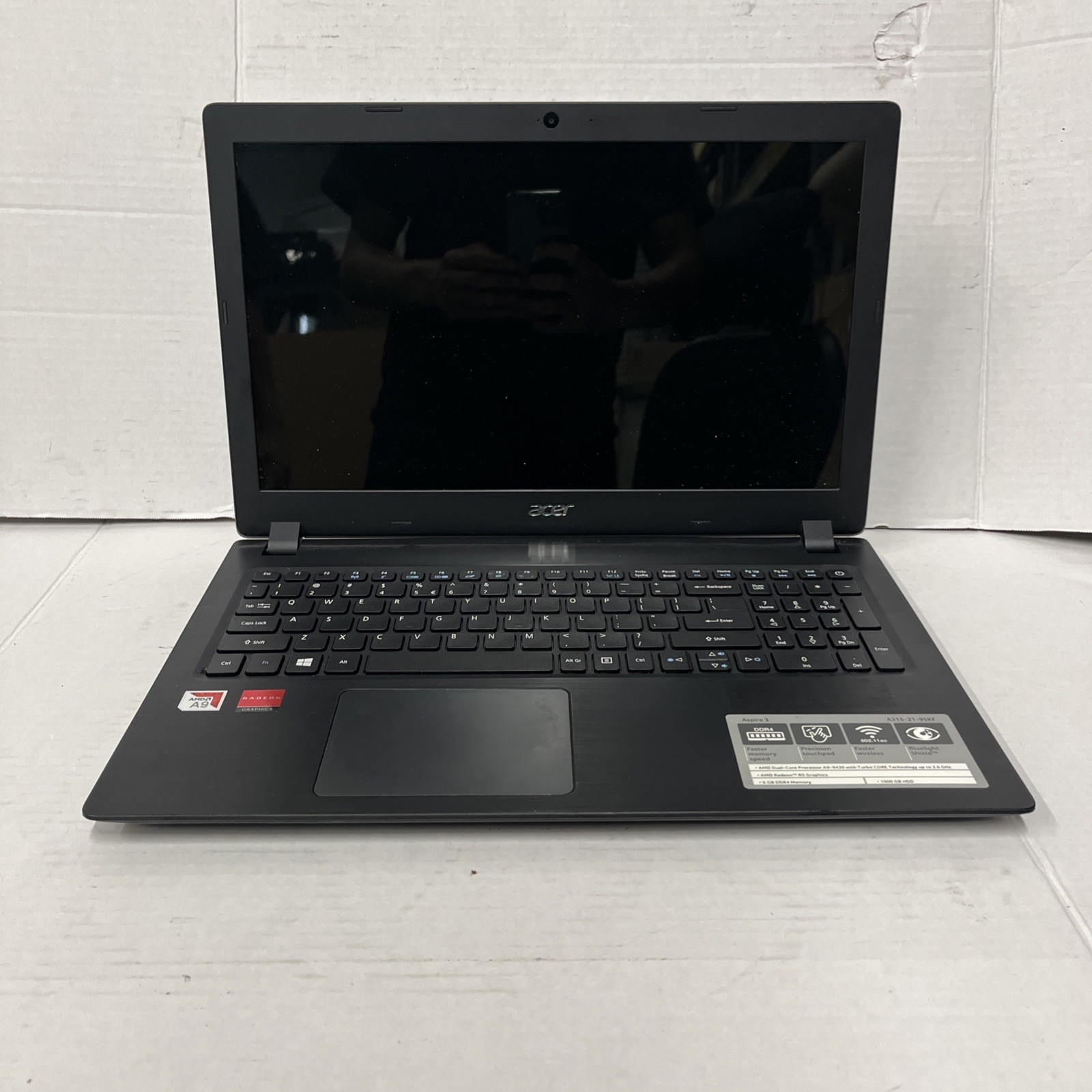Acer Aspire 3 15.6″ AMD A9 – 6GB RAM – No HDD