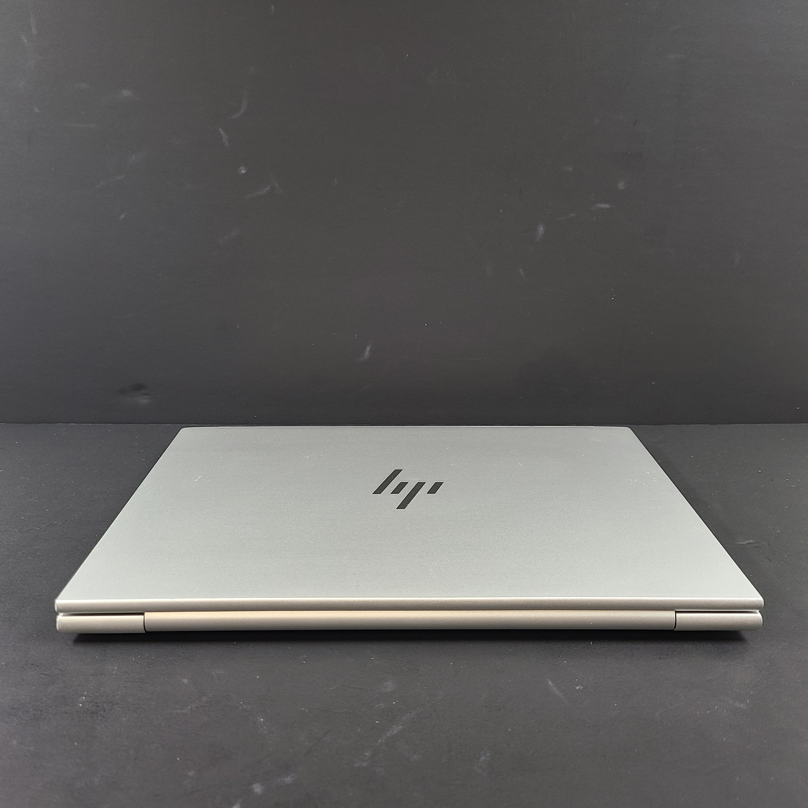HP EliteBook x360 830 G10 13″ – i5-1345U CPU @ 1.60 GHz 256GB SSD 16GB RAM
