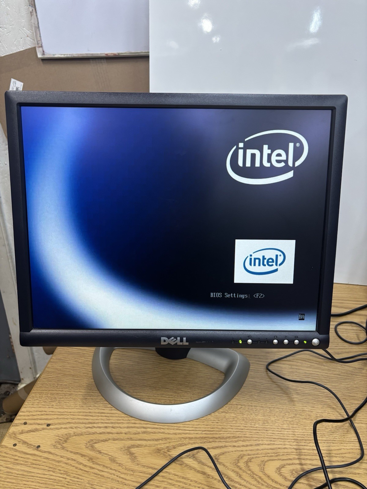 Custom Desktop PC ***Unknown Specs – Turns On***Parts/Repair