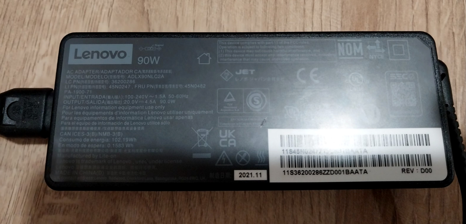 LENOVO 5A10V03251 20V 4.5A 90W Genuine Original AC Power Adapter Charger