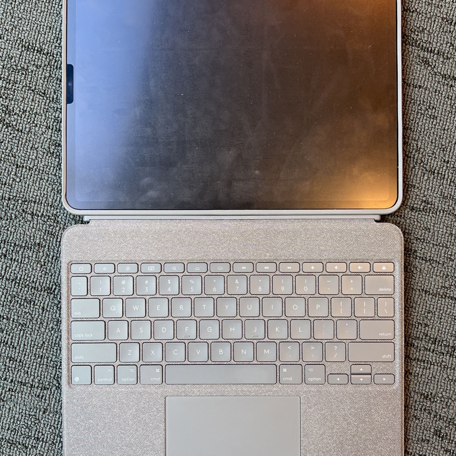 Logitech Combo Touch Keyboard Case for 12.9″ Apple iPad Pro 5th Gen. – Oxford Gr