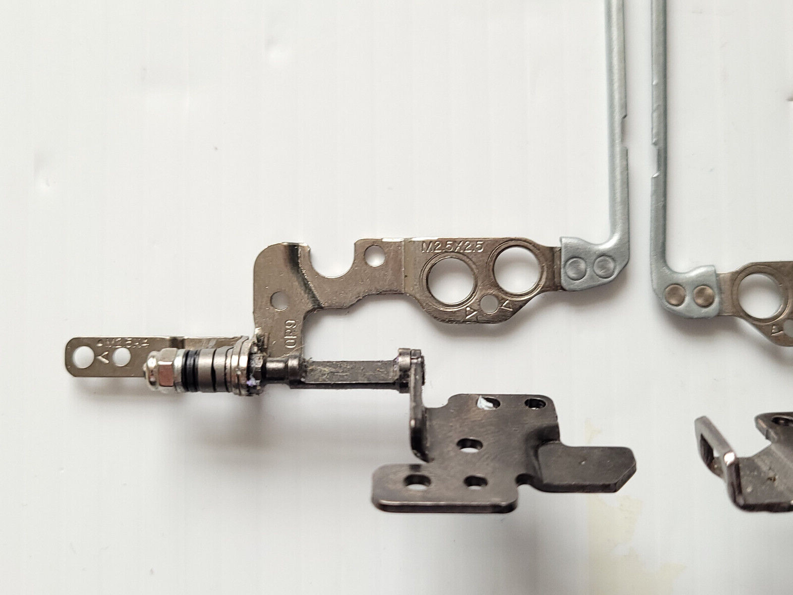HP Stream 14-ax0XX Hinges for LCD, very good condition