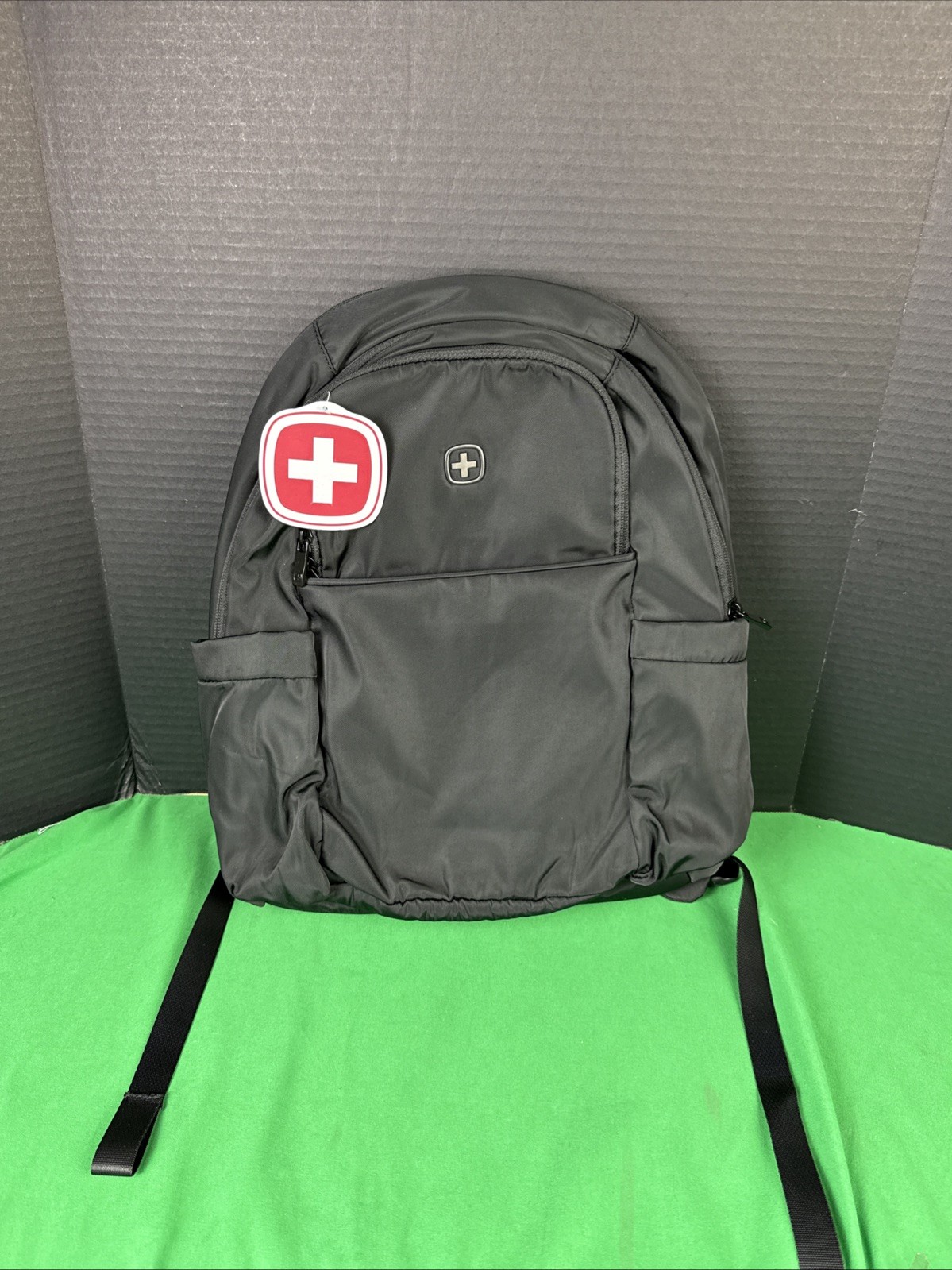 Swissgear 2822 Laptop Backpack Black – 13 inch laptop compatible