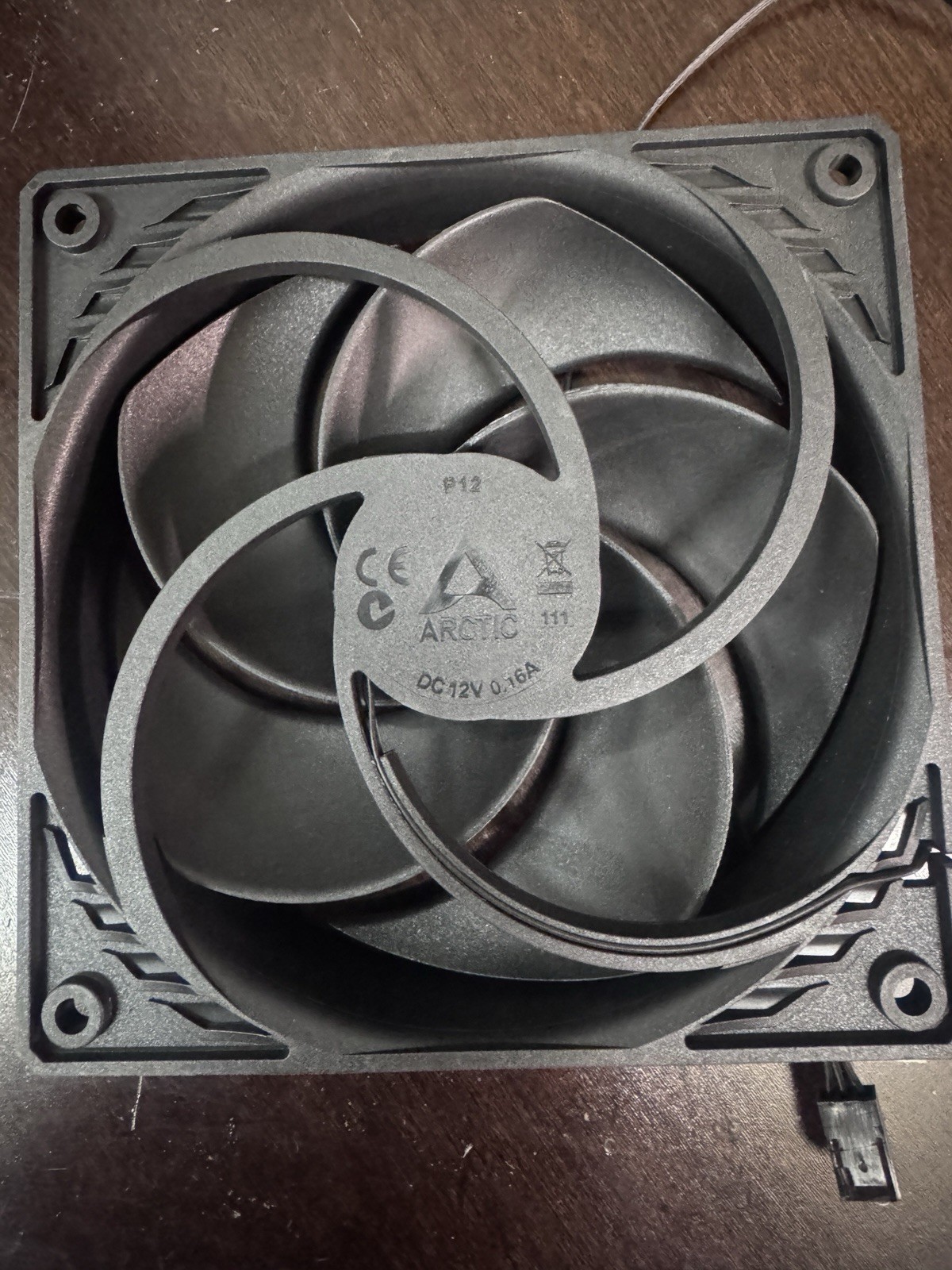 ARCTIC P12 (Black) 5 Pack 120 mm Case Fan Pressure-optimised quiet motor B-Stock