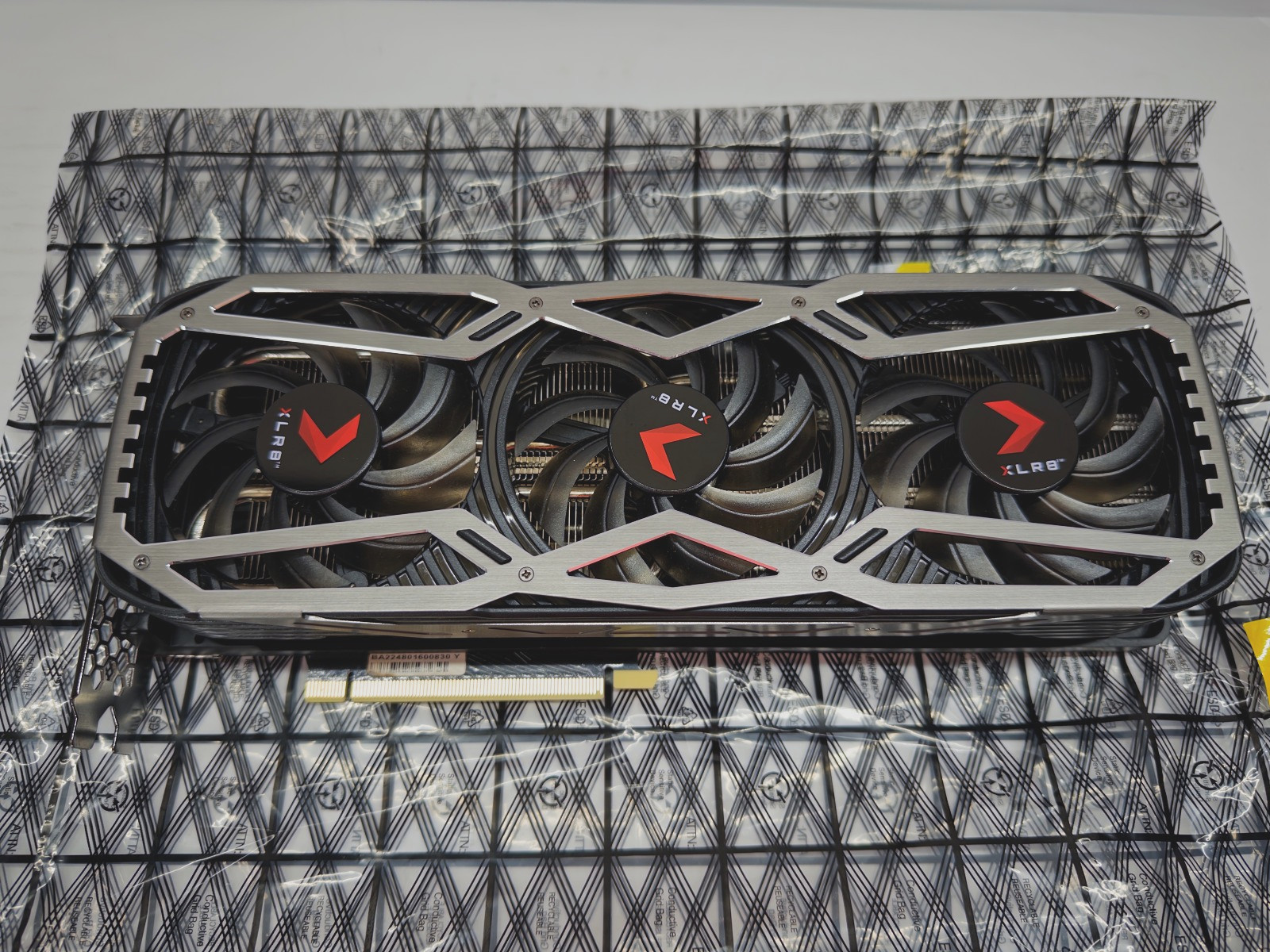PNY GeForce RTX 3070 Ti 8GB XLR8 Gaming REVEL EPIC-X RGB Triple Fan READ DESC