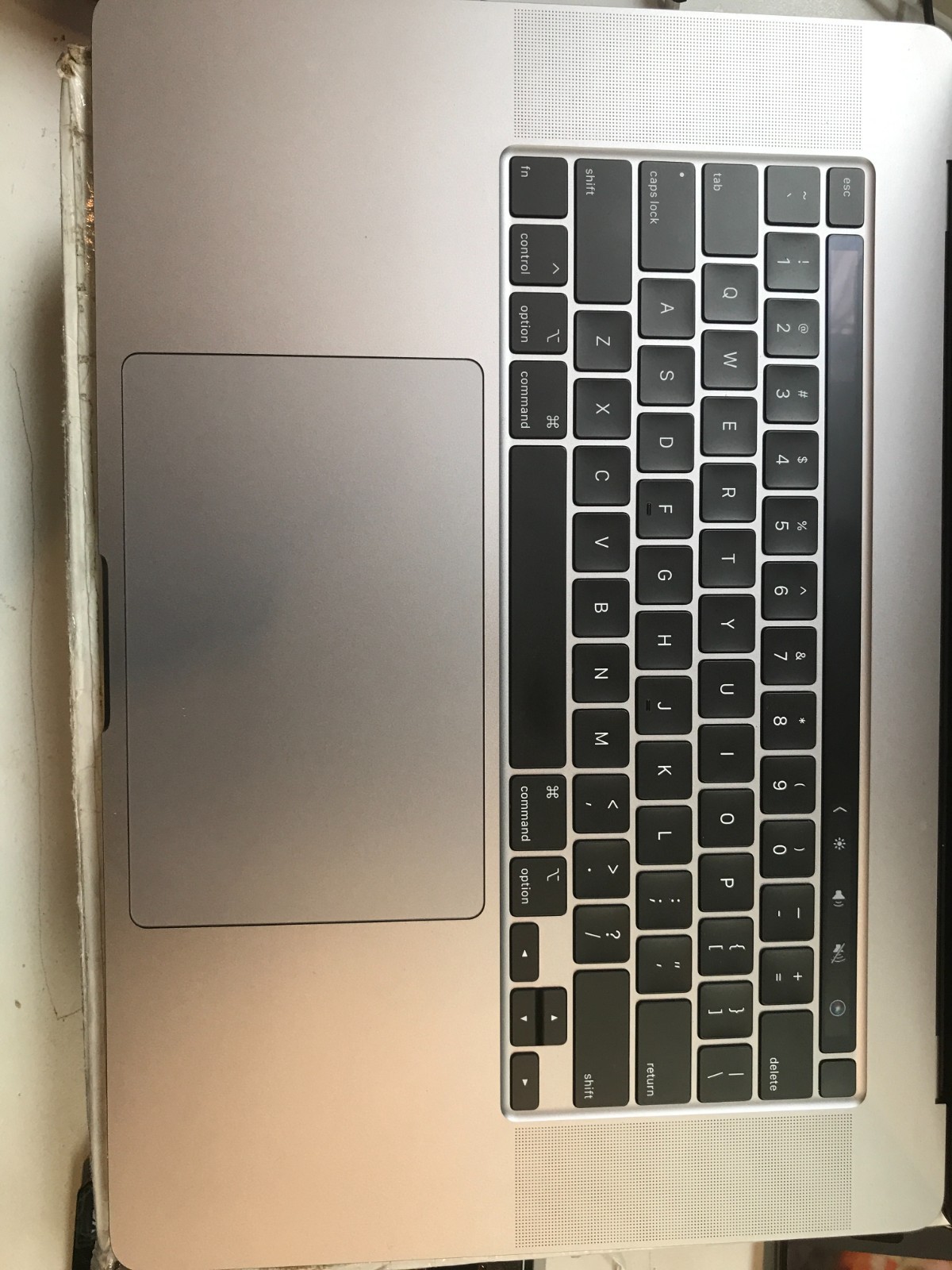 Apple MacBook Pro A2141 2019 16″ i7 2.6GHz 16GB 512GB Space Gray USED #179