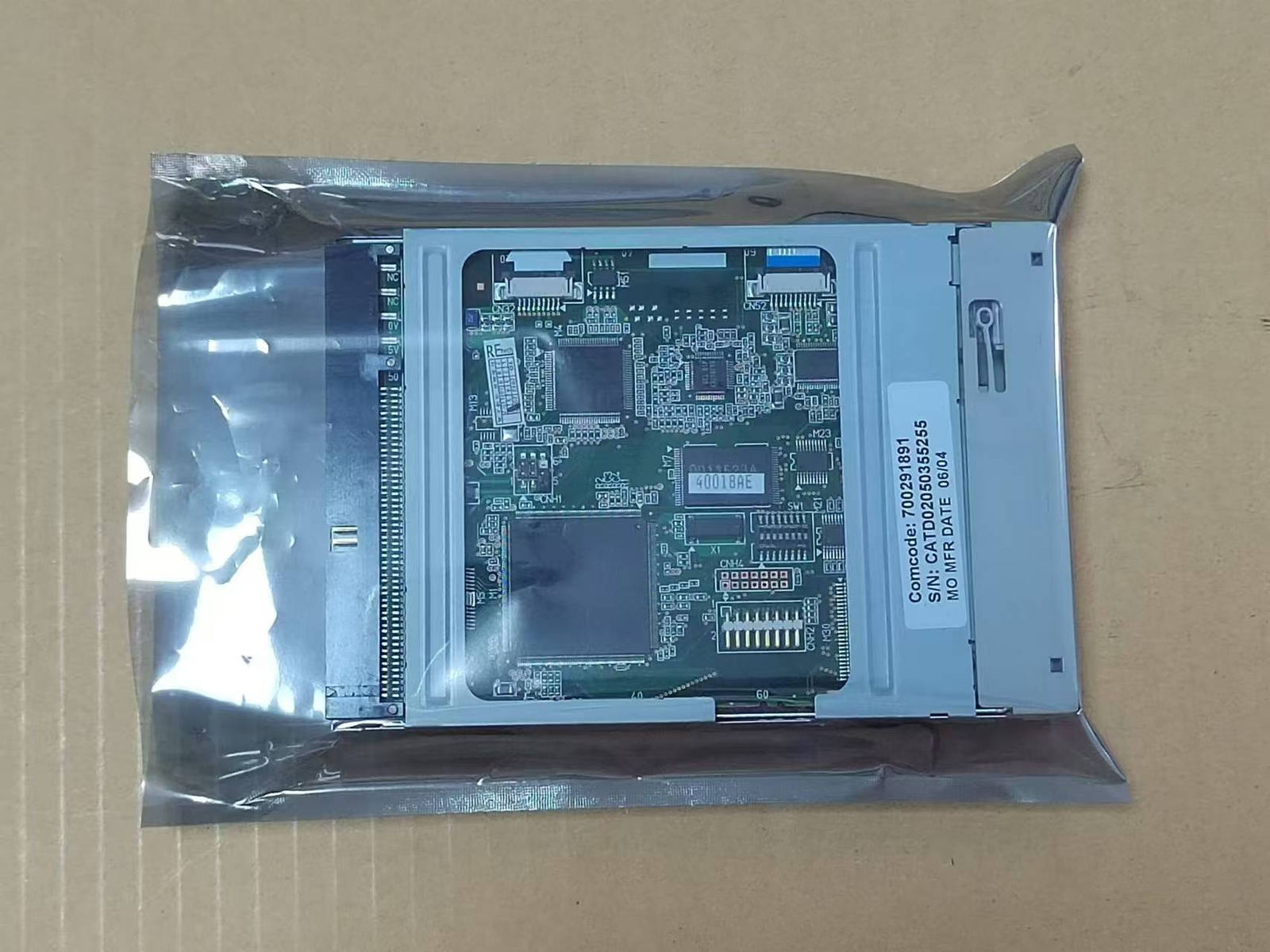 Fujitsu MCM3130SS 1.3GB 20MB 3.5-Inch Internal Magneto Optical SCSI Drive