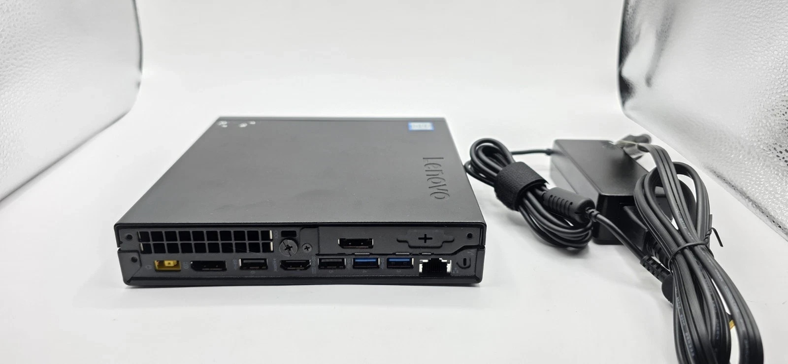 Lenovo ThinkCentre M920Q Micro i5 8500T 8GB RAM 256GB SSD WiFi Windows 11