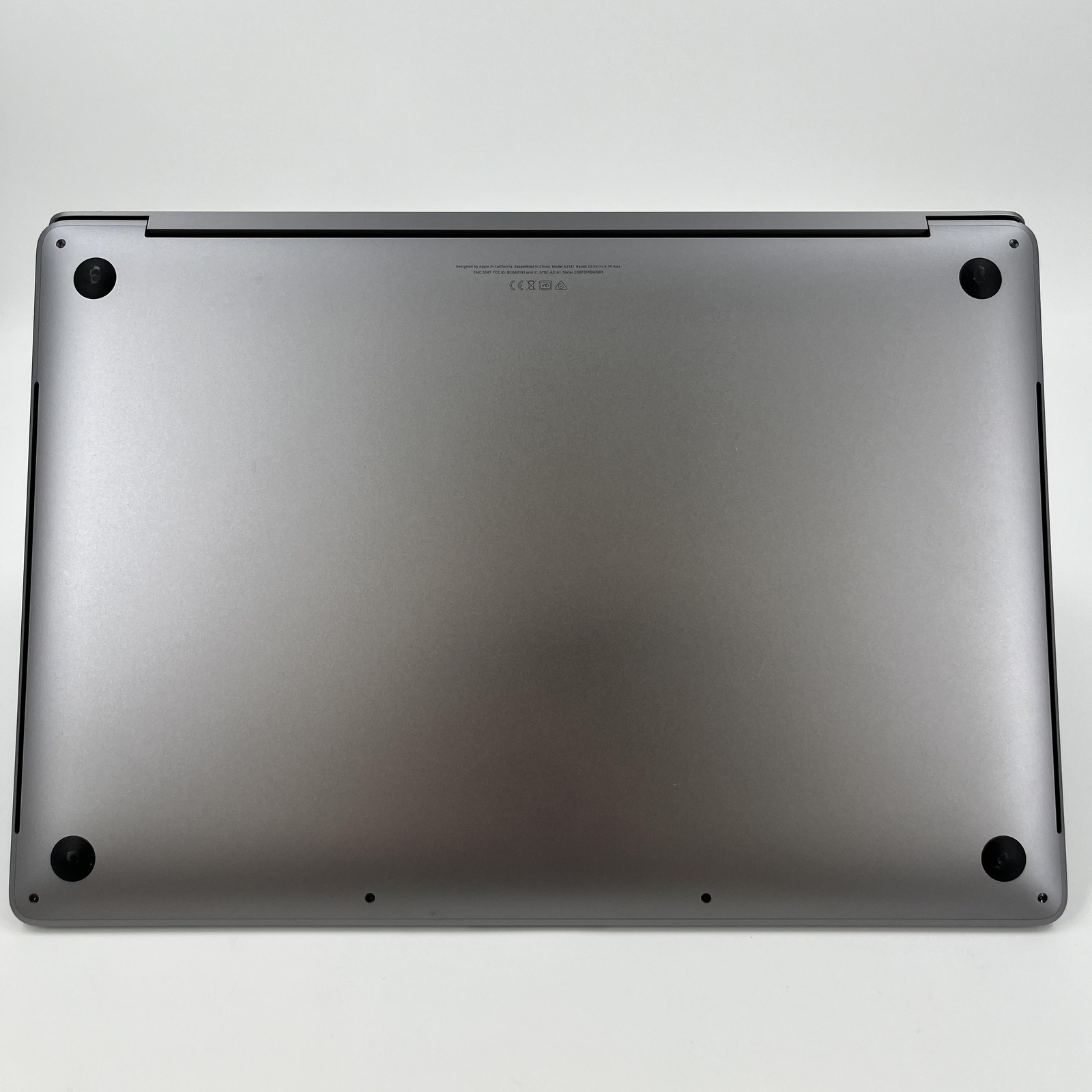 MacBook Pro 16 2019 2.3 GHz i9 16GB 1TB AMD Radeon Pro 5500M 4GB Space Gray