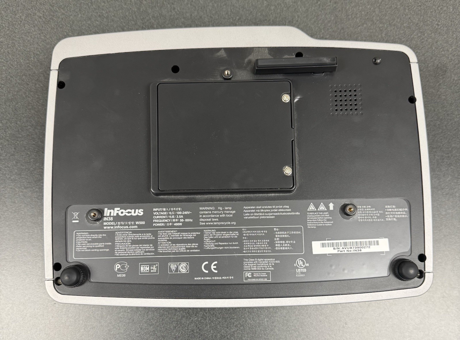 InFocus IN38 DLP Projector – Lightly Used