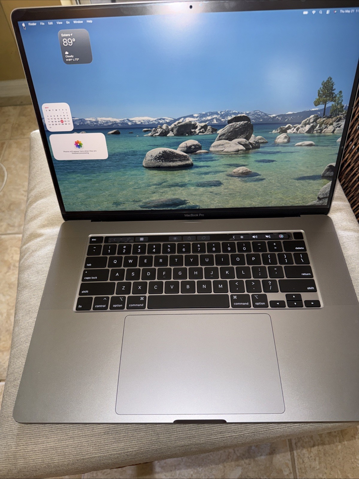 Apple MacBook Pro 2019 16-inch, 16GB, 2.6GHz 6-Core Intel I7 – 512GB SSD – A2141