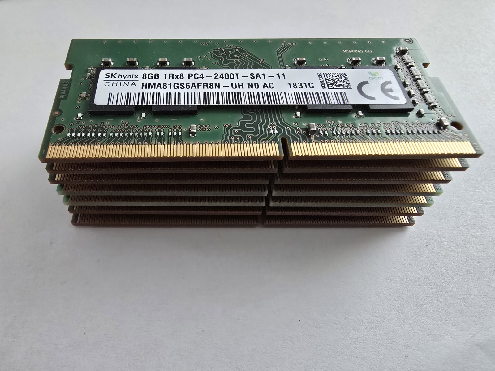SK Hynix 8GB DDR4 2400MHz PC4-19200 1Rx8 SO-DIMM Laptop RAM HMA81GS6AFR8N-UH
