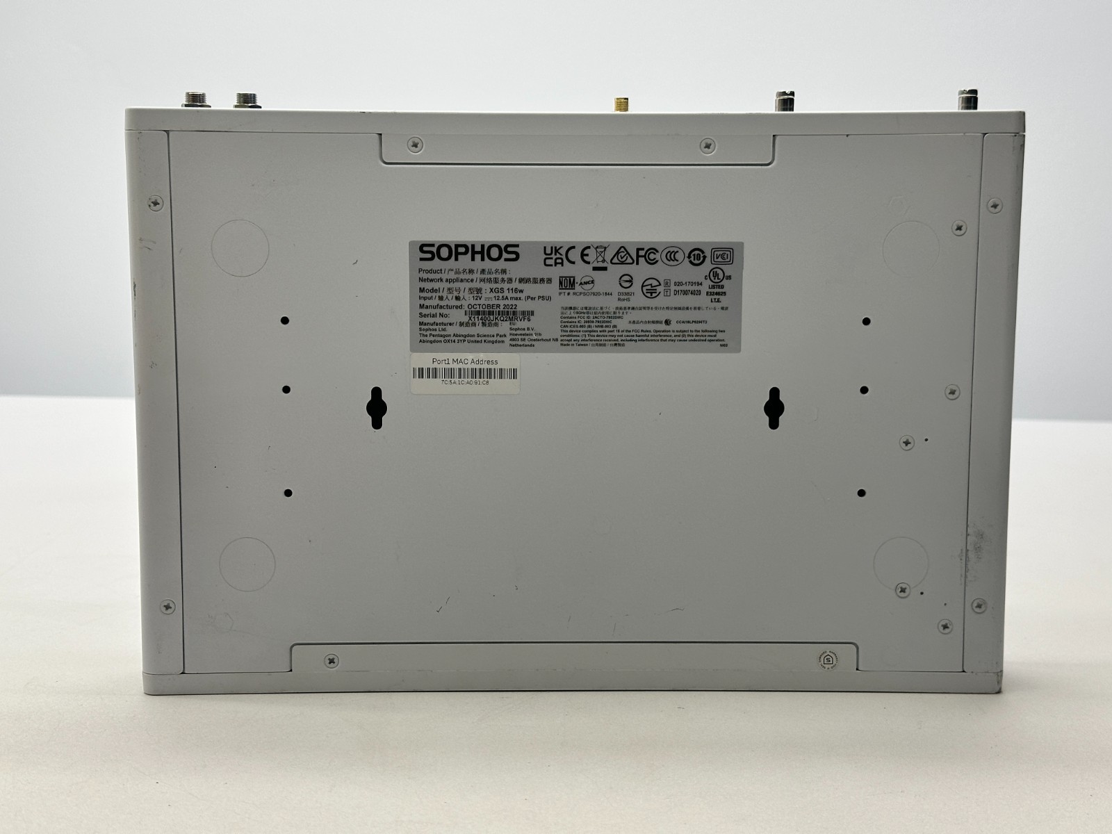 Sophos XGS 116W Security Firewall Appliance