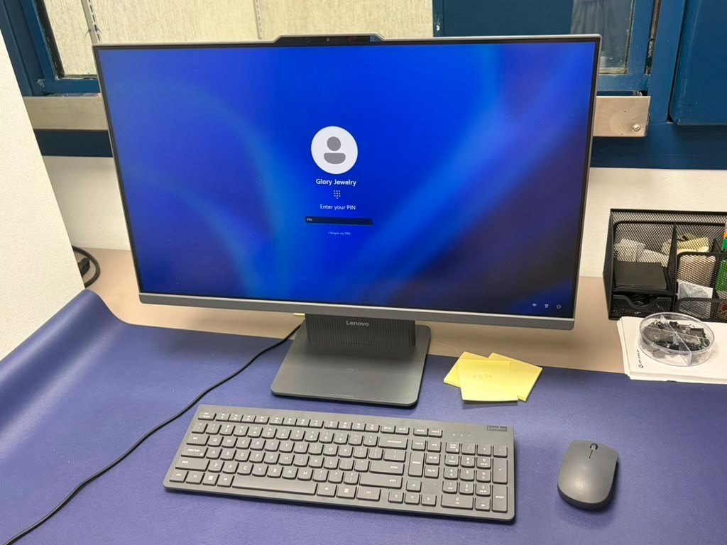 Lenovo IdeaCentre AIO 27” Touchscreen All-in-One Desktop Month + Keyboard