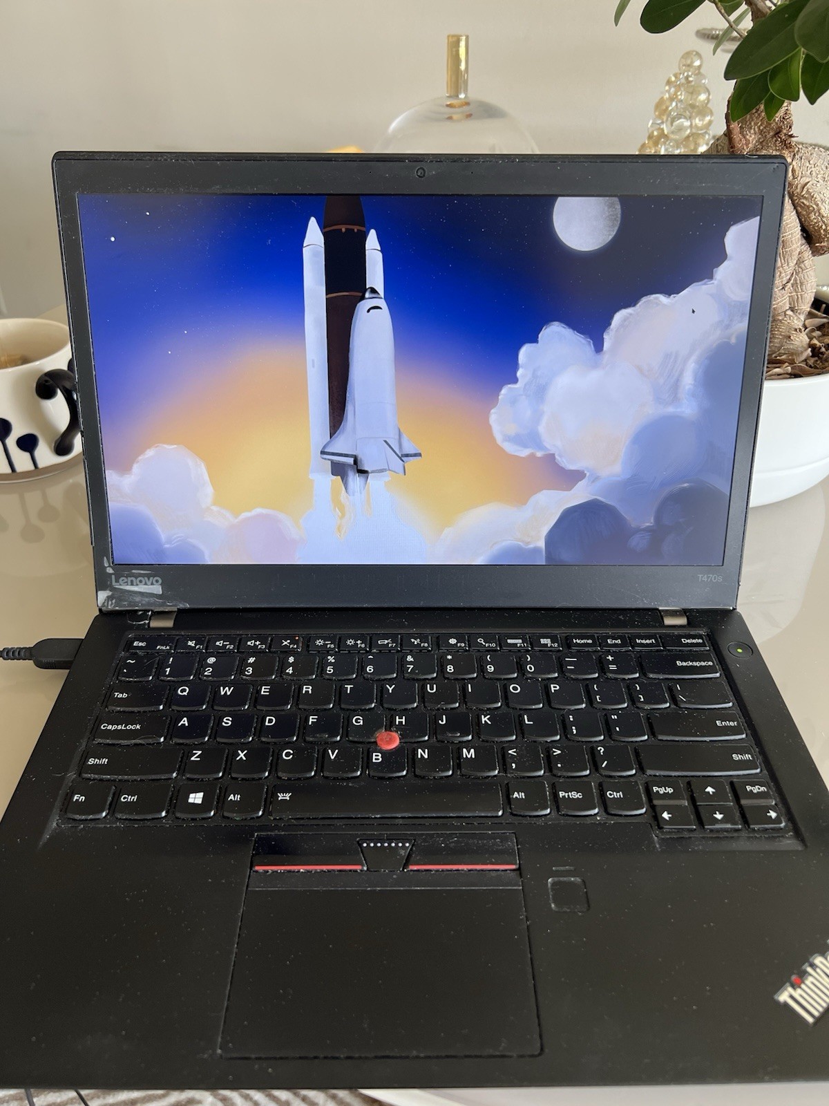 Lenovo ThinkPad T470S 14in i5-7200U 2.5GHz 20GB RAM FHD, SSD, Power Cord, No OS