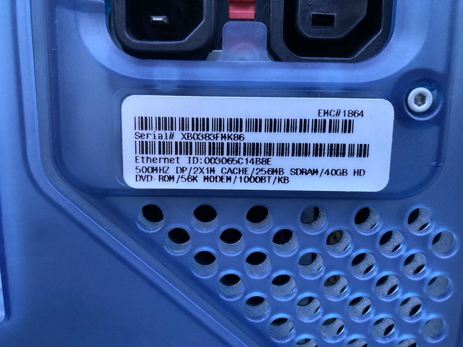 Power Mac G4 M5183 Dual 500 MHz, ATI Rage 128 Pro, Pro Keyboard M7803, OS X 10.2