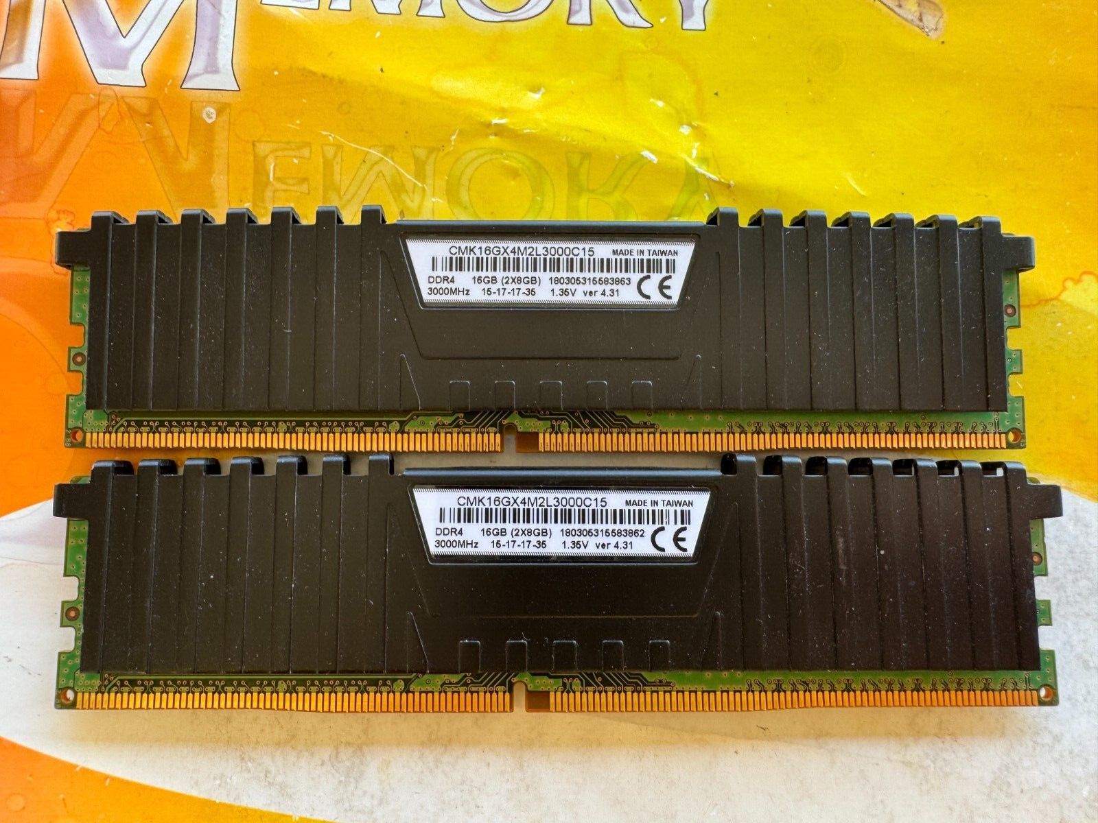 PC4-24000 16GB (2x8GB) DDR4 3000MHz NON ECC Desktop Memory CMK16GX4M2L3000C15