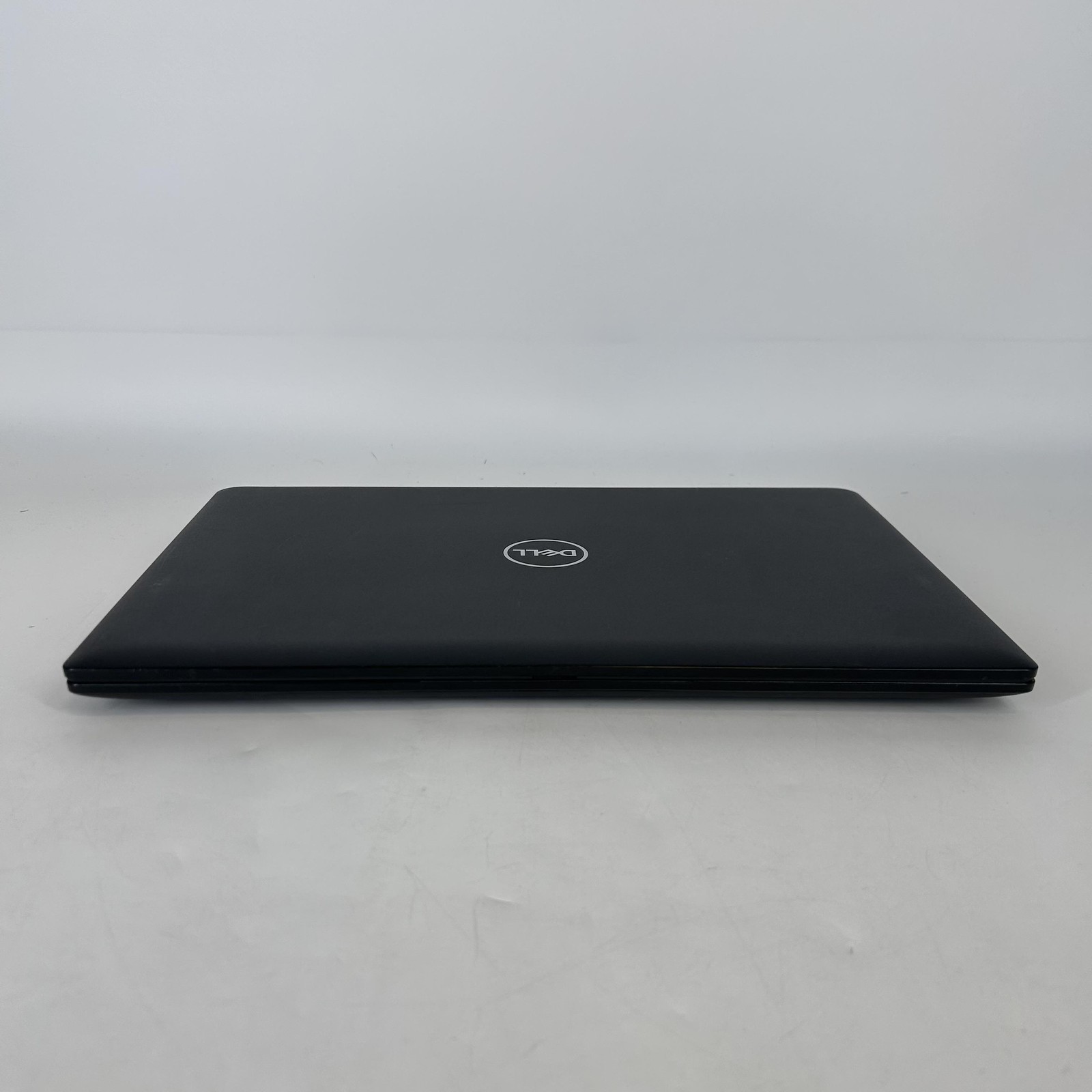 Dell Latitude 3520 15.6 Gray FHD i7-1165G7 2.80GHz 16GB RAM 256GB SSD Good