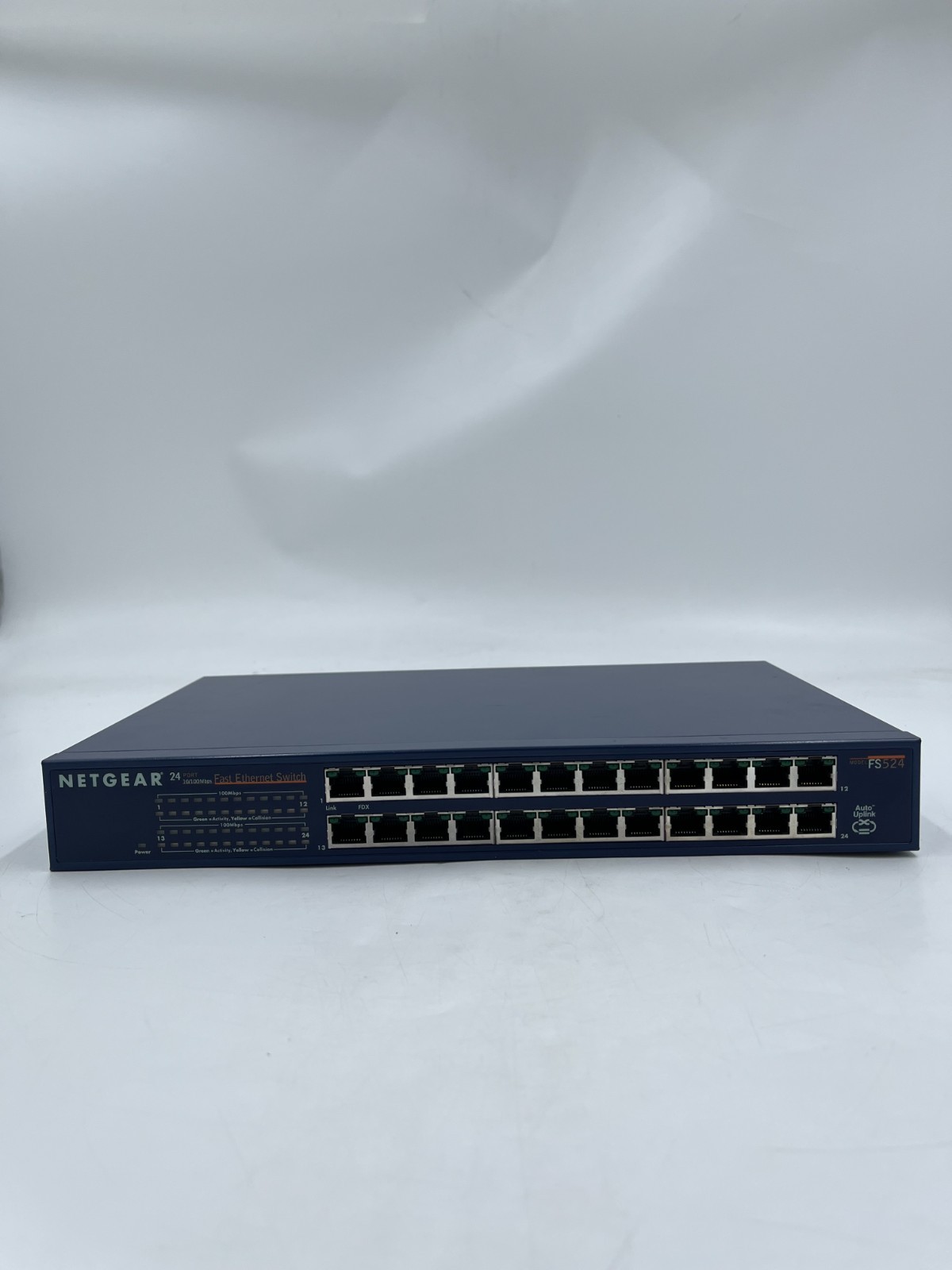 NetGear FS524 24Port 10/100Mbps Fast Ethernet Switch