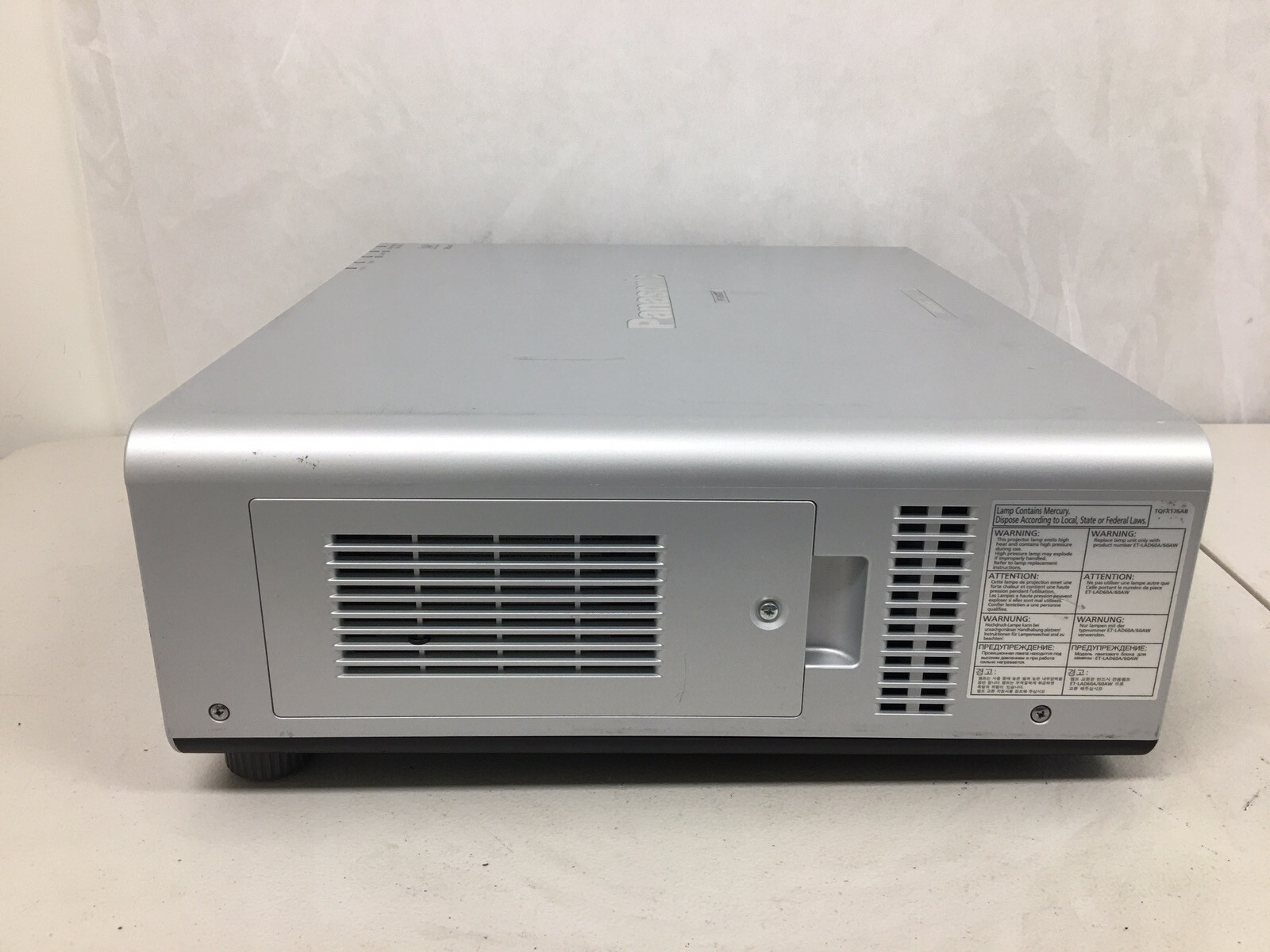 Panasonic PT-D6000ULS XGA 6500 Lumens DLP Large Venue Projector (PARTS) #7587