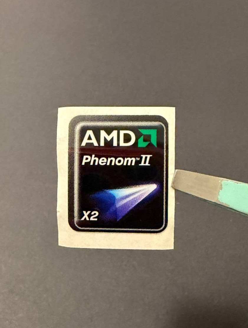 AMD Phenom II X2 / X4 Sticker Label Decal Badge 18mm x 22mm