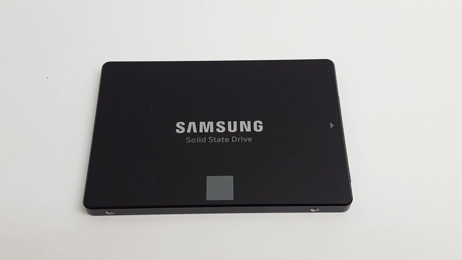 Samsung 850 EVO MZ-75E250 250 GB 2.5 in SATA III Solid State Drive